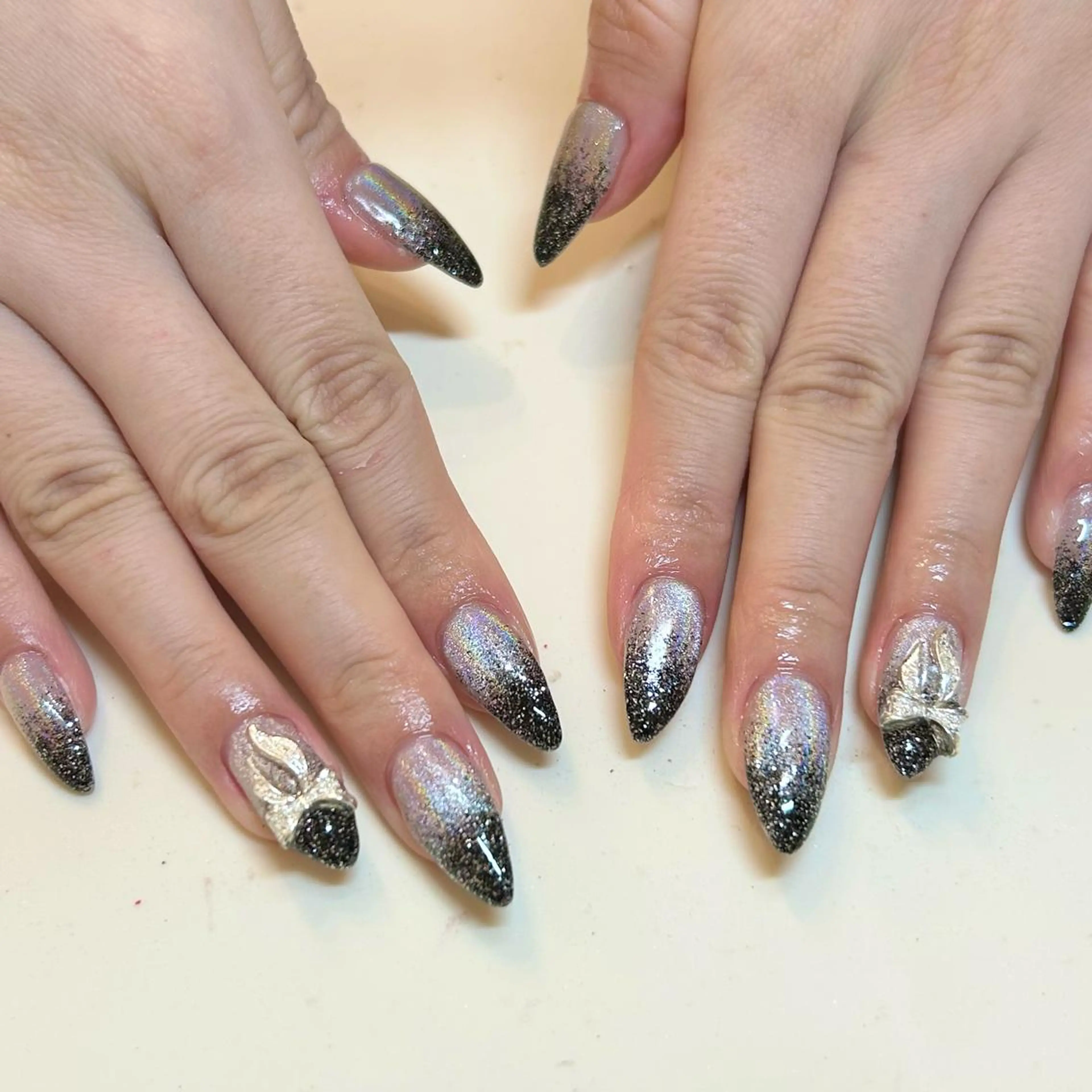 ネイル ハンドネイル 藤原 みゆのネイルデザイン