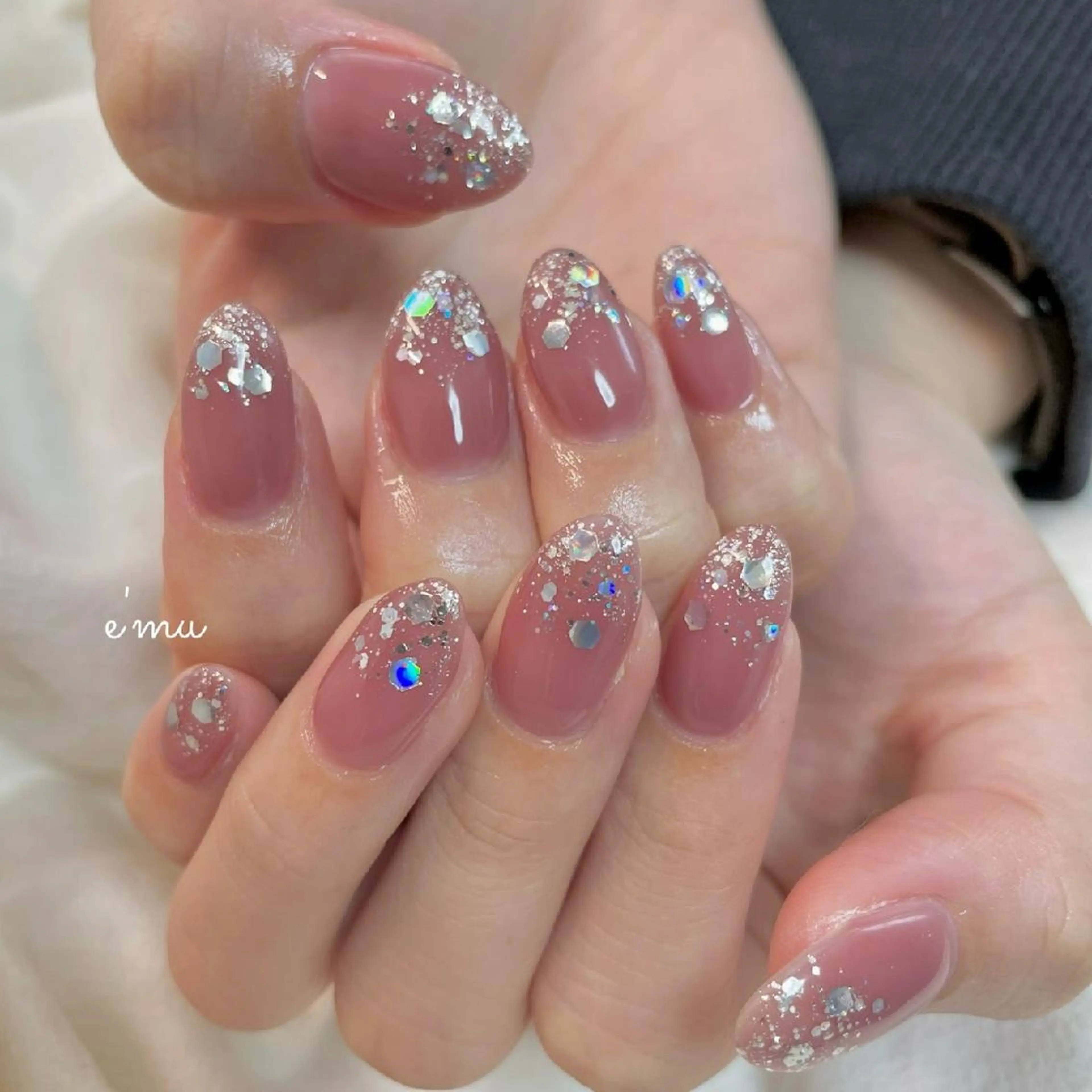 ネイル キラキラネイル シンプルネイル ハンドネイル nail salon e'mu💐のネイルデザイン