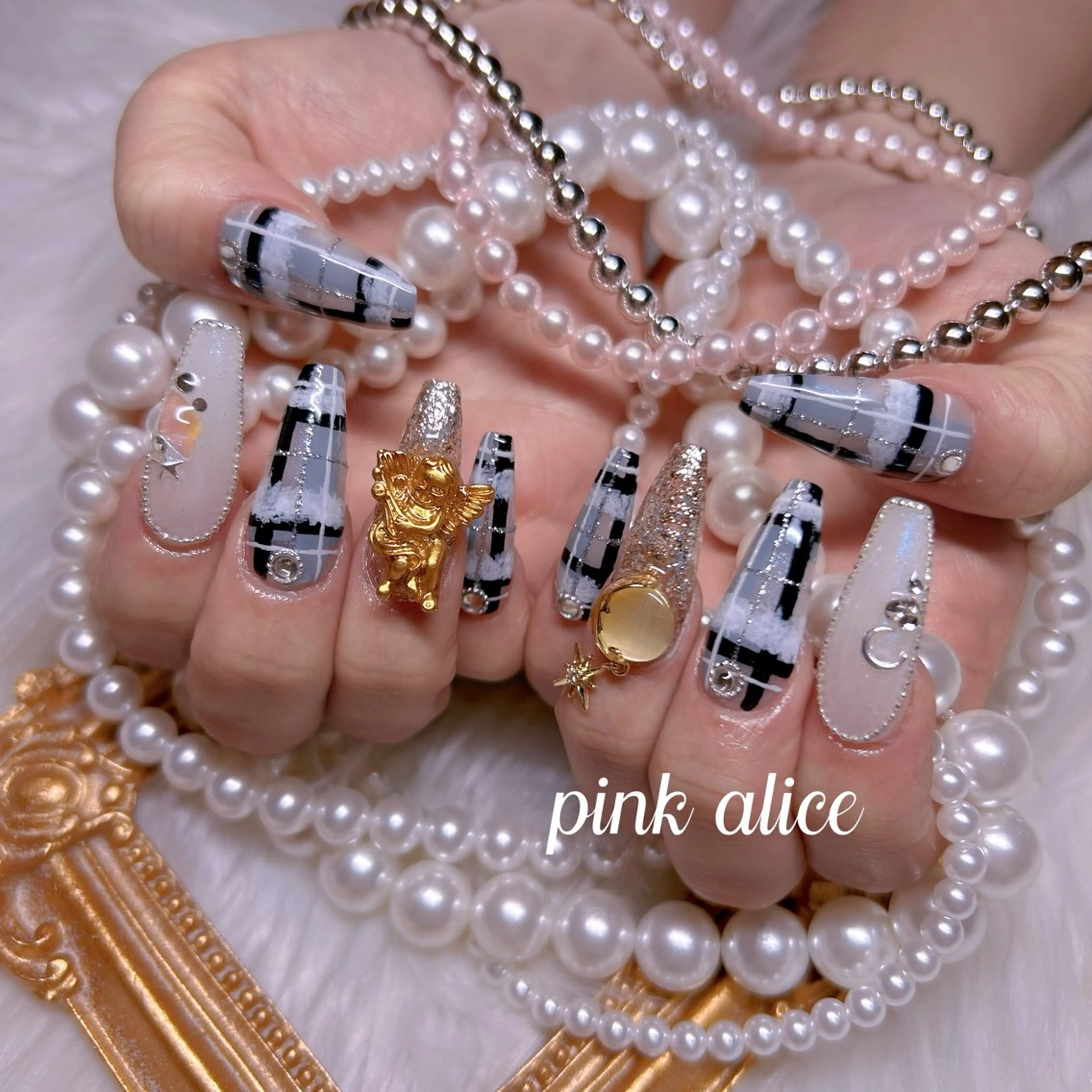 ネイル nail salon Pink Aliceのネイルデザイン