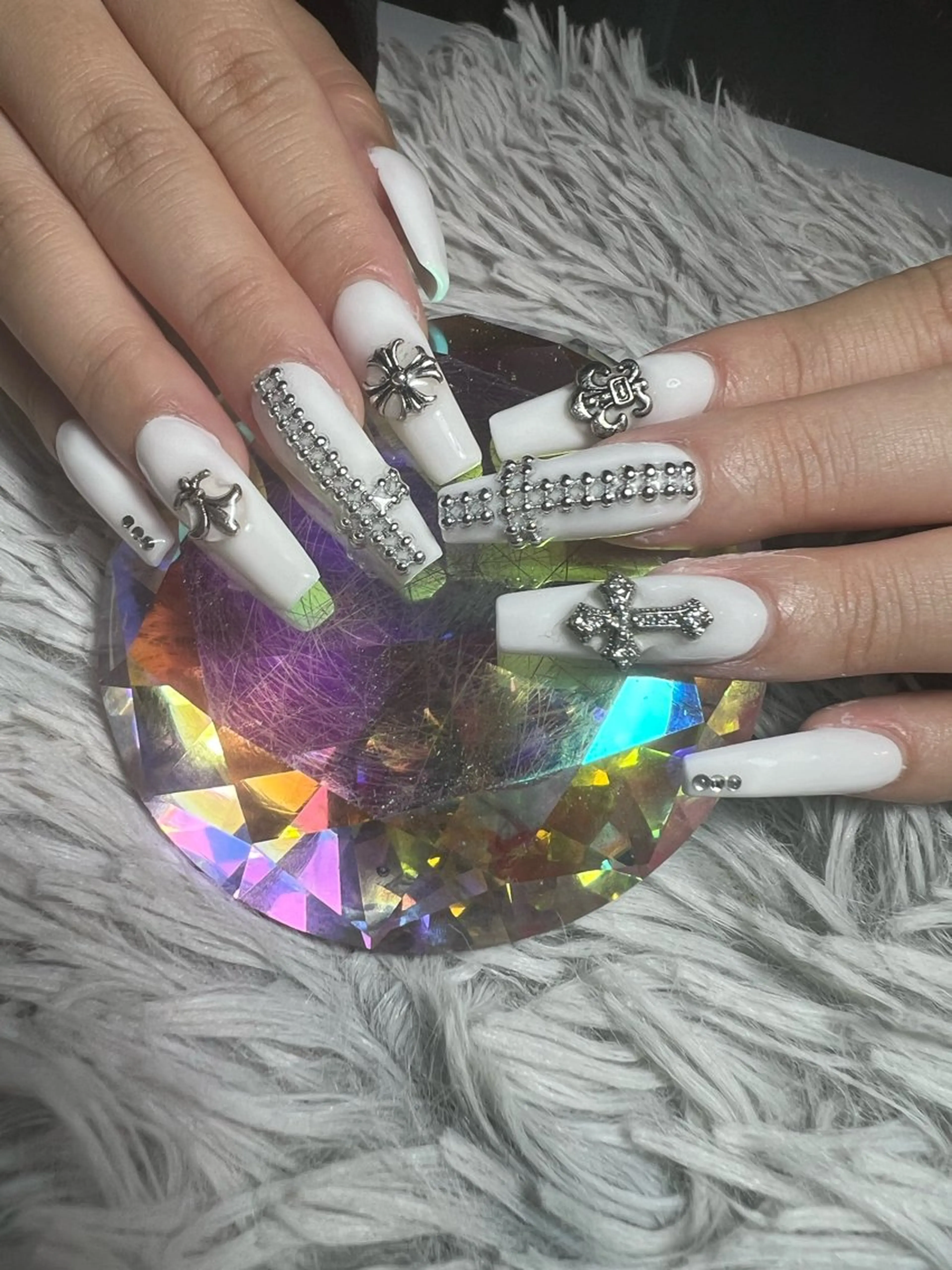 ネイル スカルプネイル ハンドネイル シェヌネイル JURAのネイルデザイン