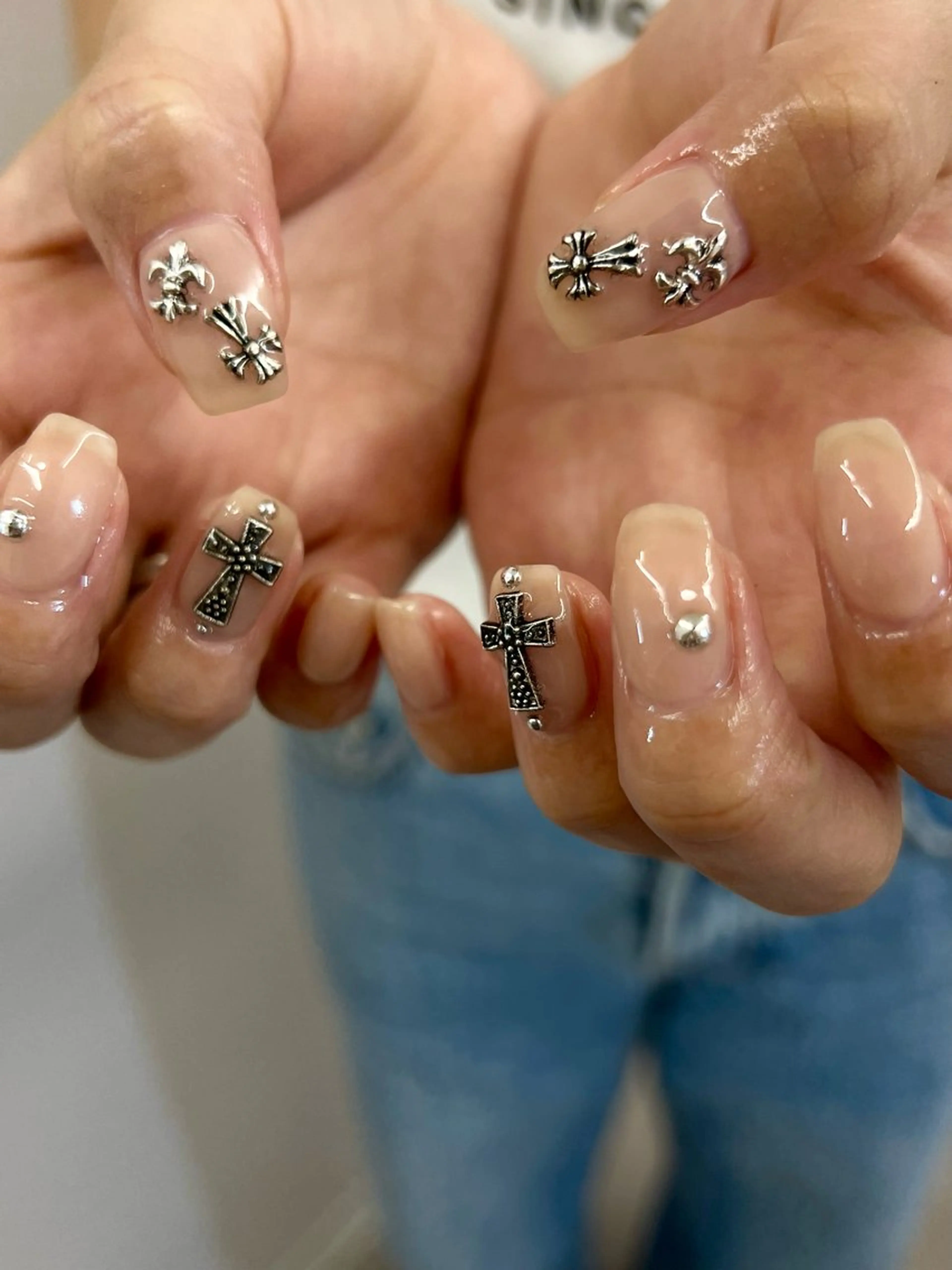 ネイル ジェルネイル マグネットネイル ニュアンスネイル ワンカラーネイル パラジェル ハンドネイル ハンドケア Bana_ Nailのネイルデザイン