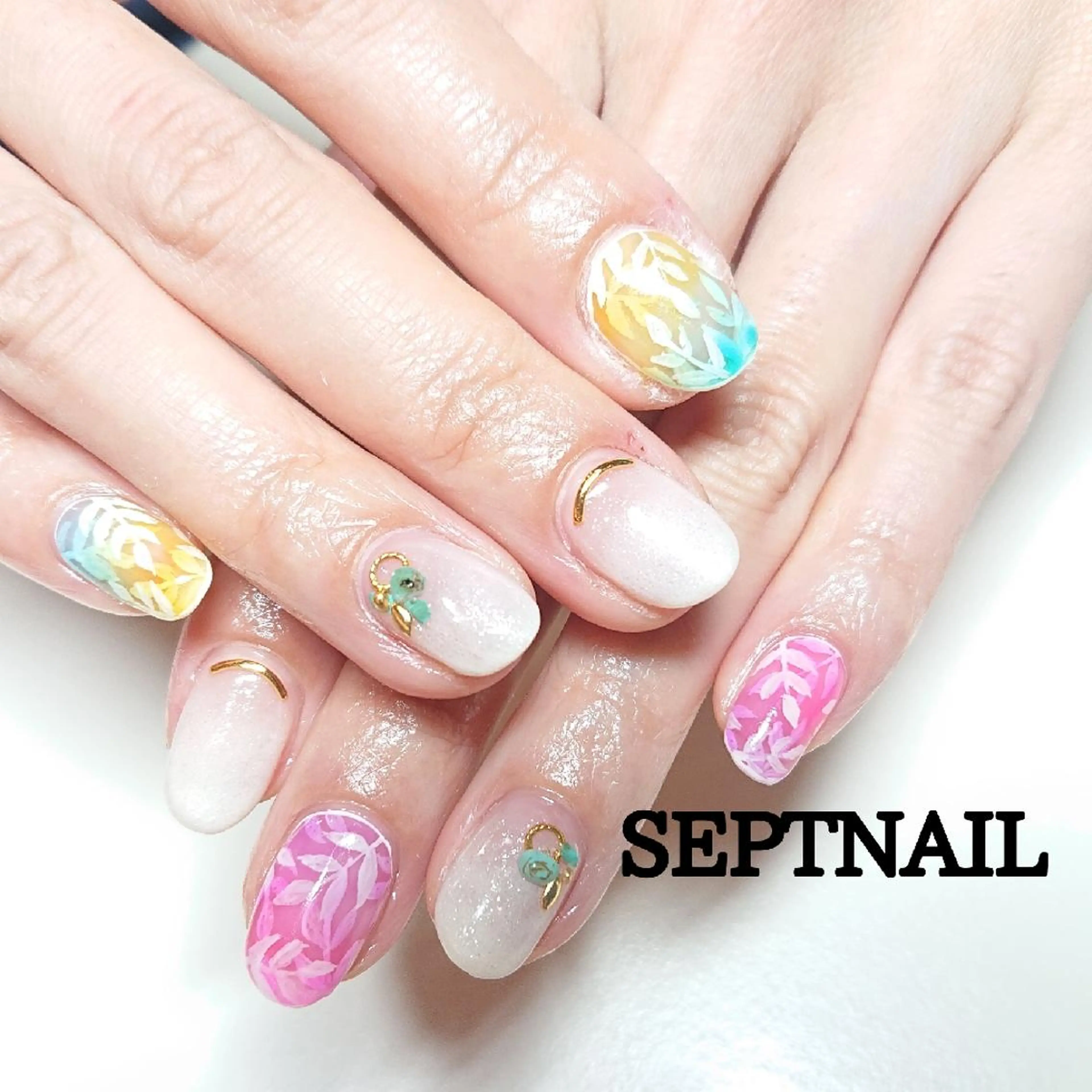 ネイル SEPTNAIL 中澤のネイルデザイン