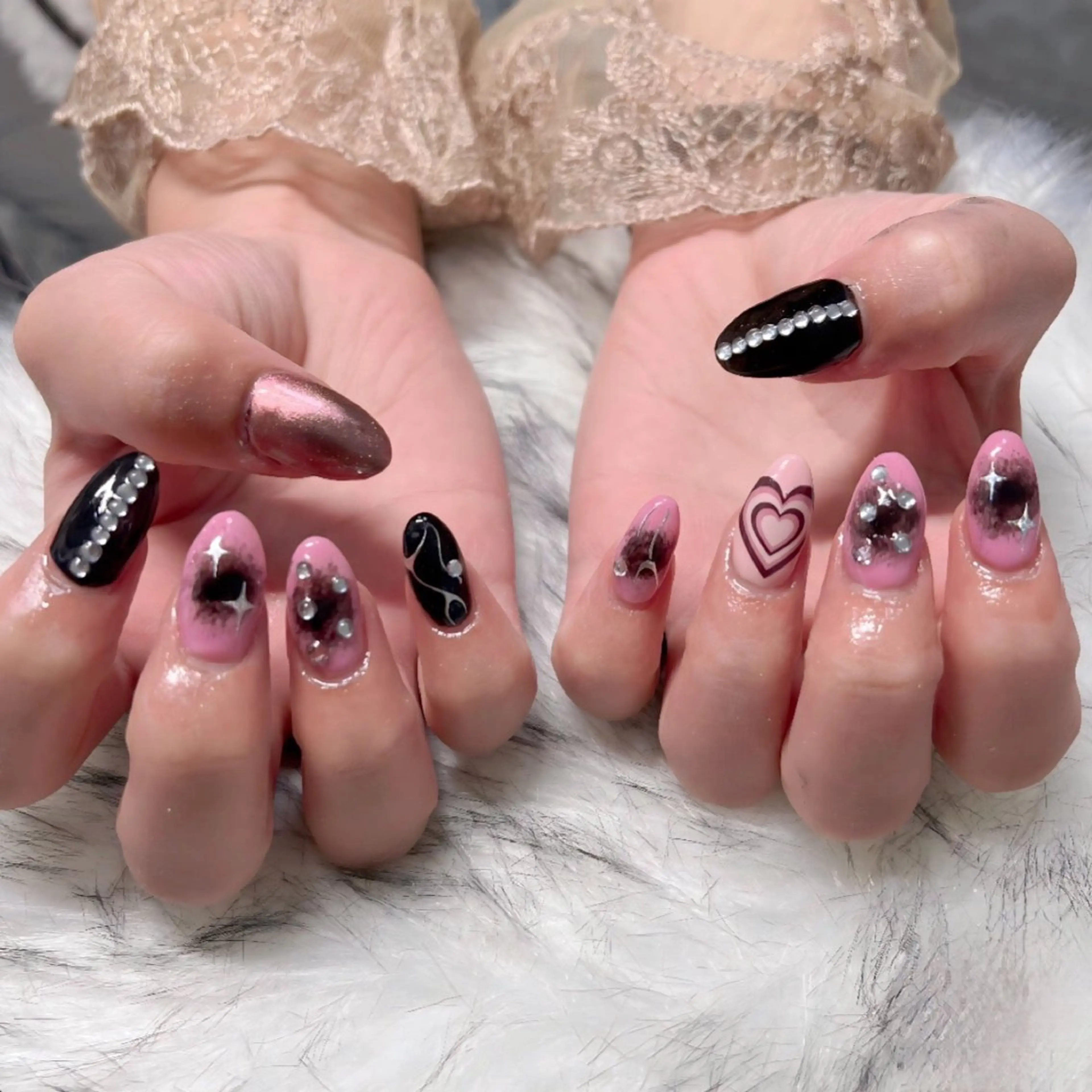 セミロング ハンドネイル mao .のネイルデザイン