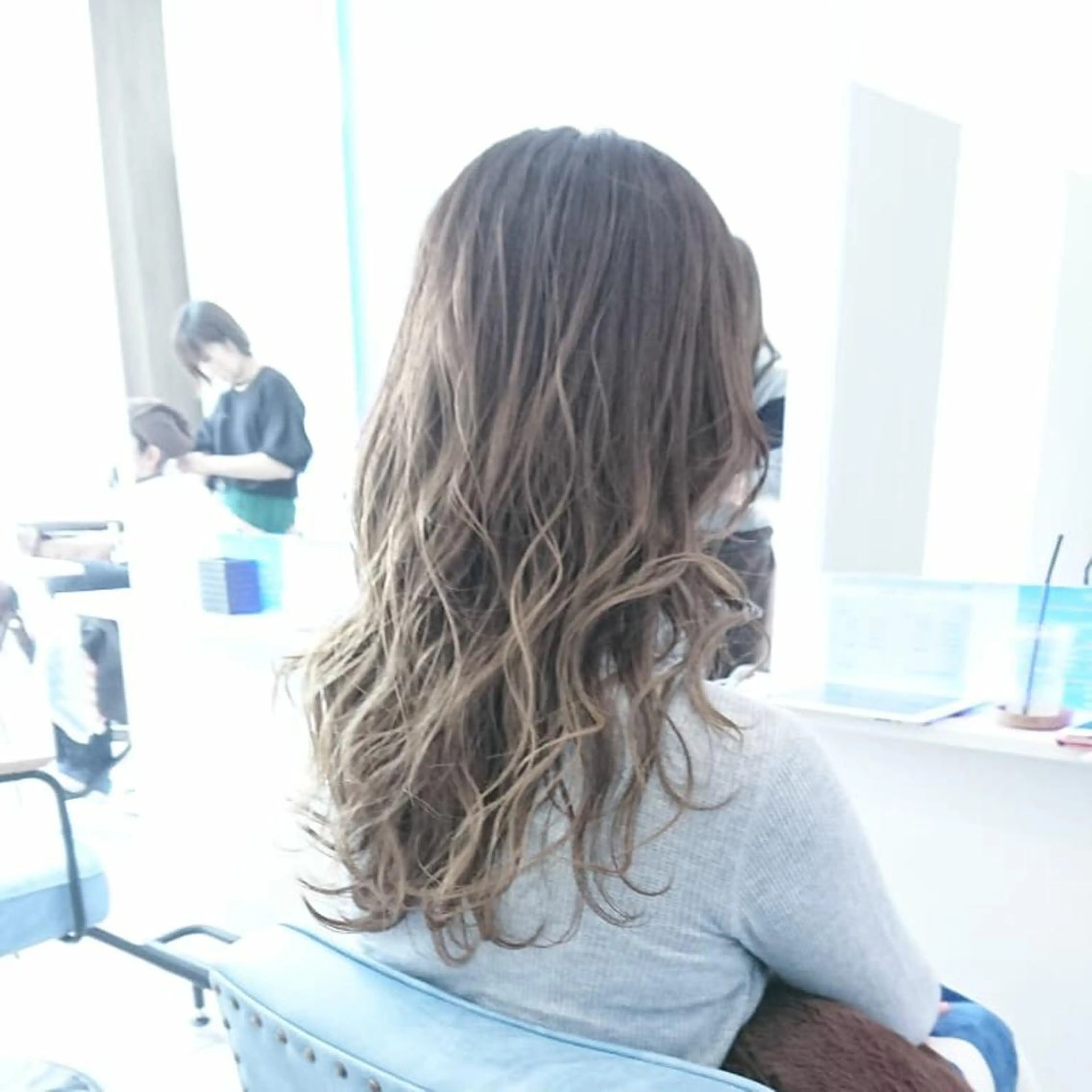 ロング カラー ヘアアレンジ 小林 伸行のヘアスタイル