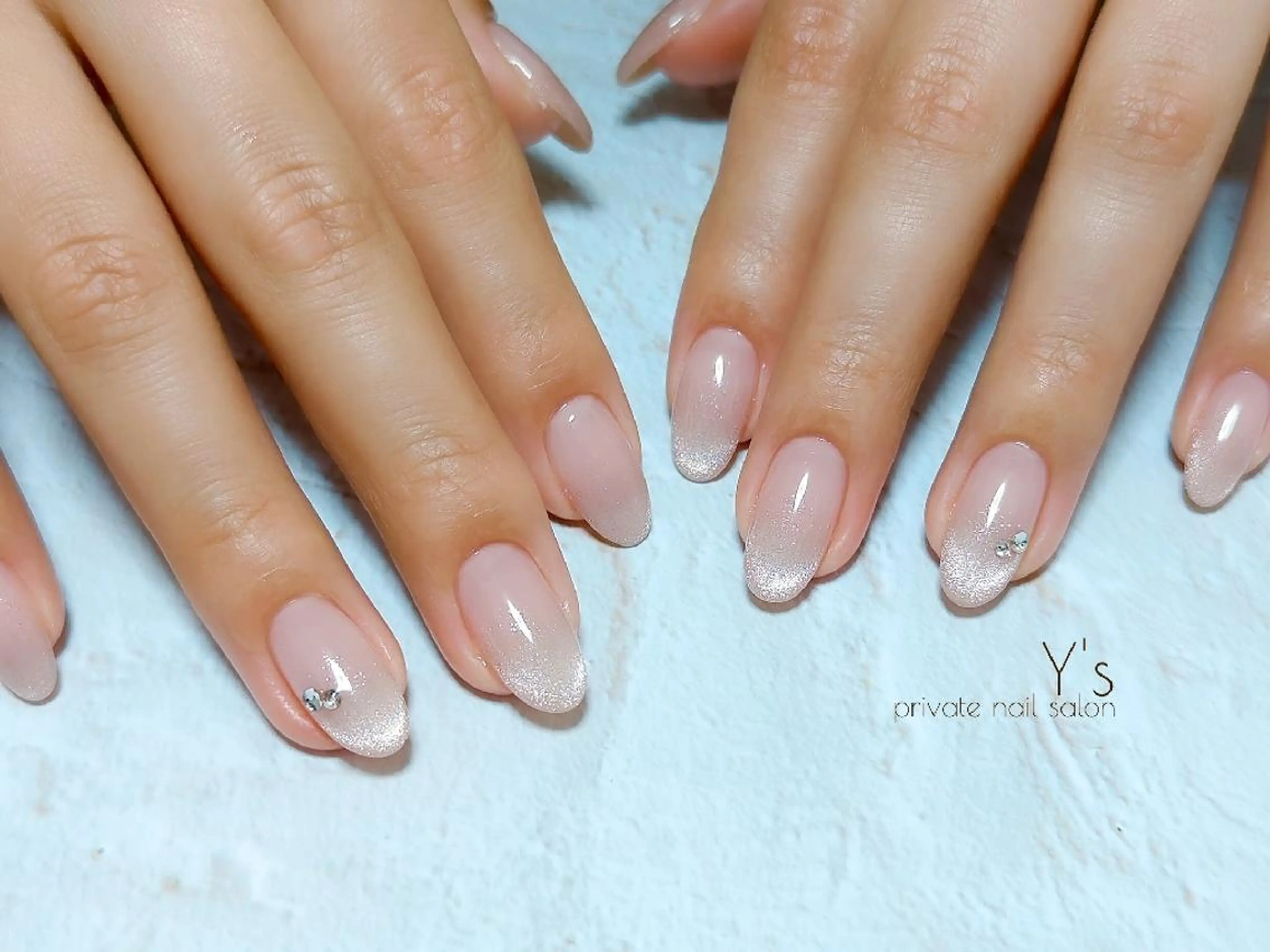 ネイル ハンドネイル YUMI NAGAI  のネイルデザイン