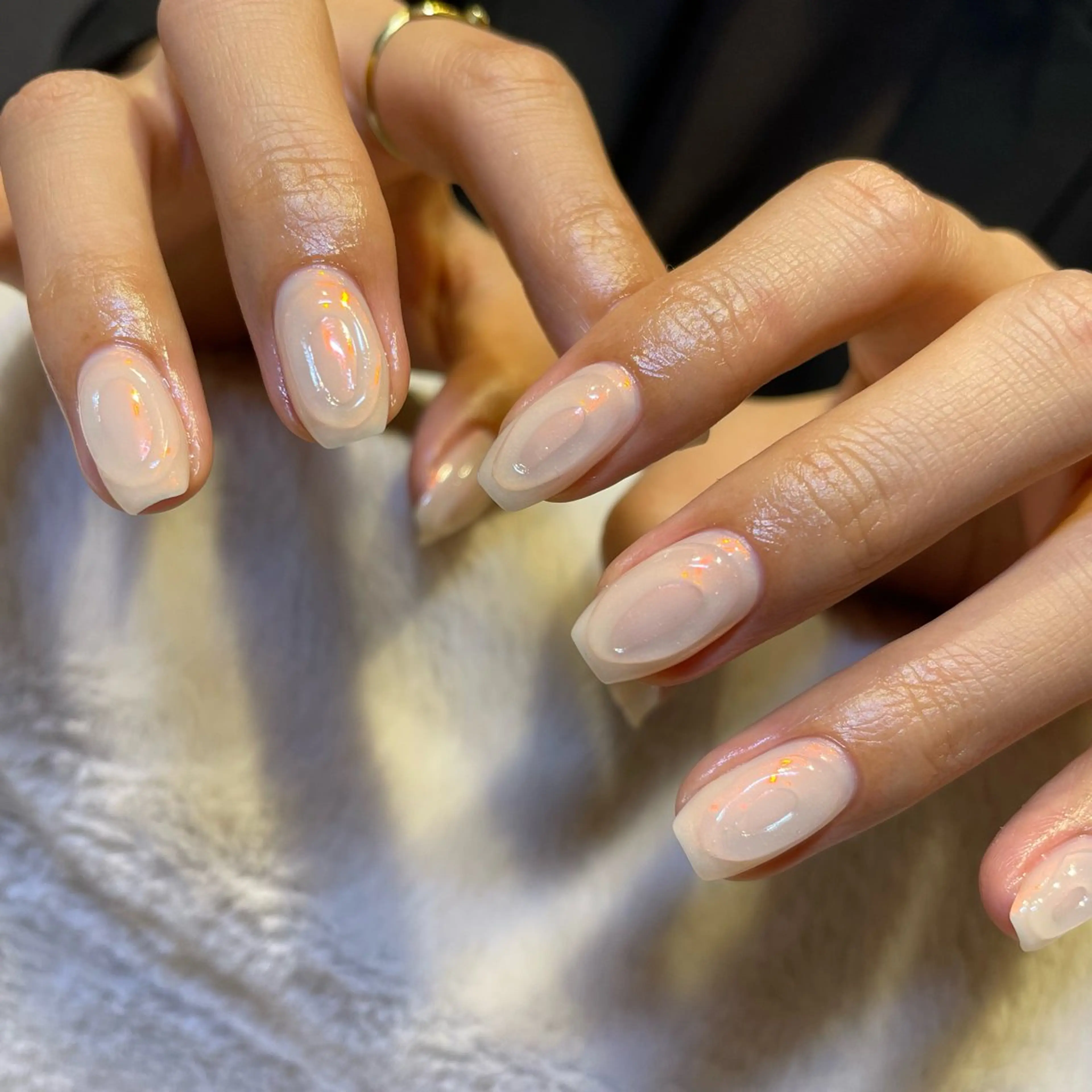 ネイル オーロラネイル ハンドネイル miu nail所属・MIUNail YUMIのネイルデザイン
