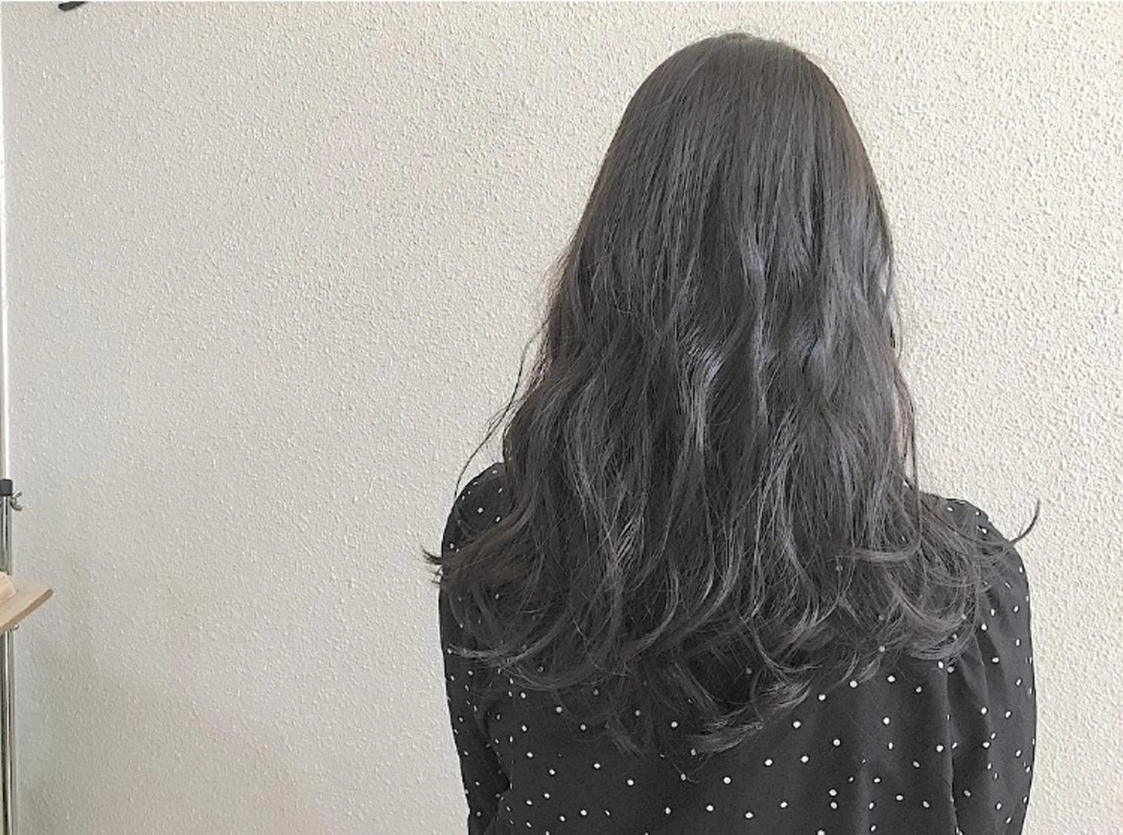 ロング カラー ダークグレー ダークグレージュ グレージュ 半個室女性salon 🩰Natsumiのヘアスタイル