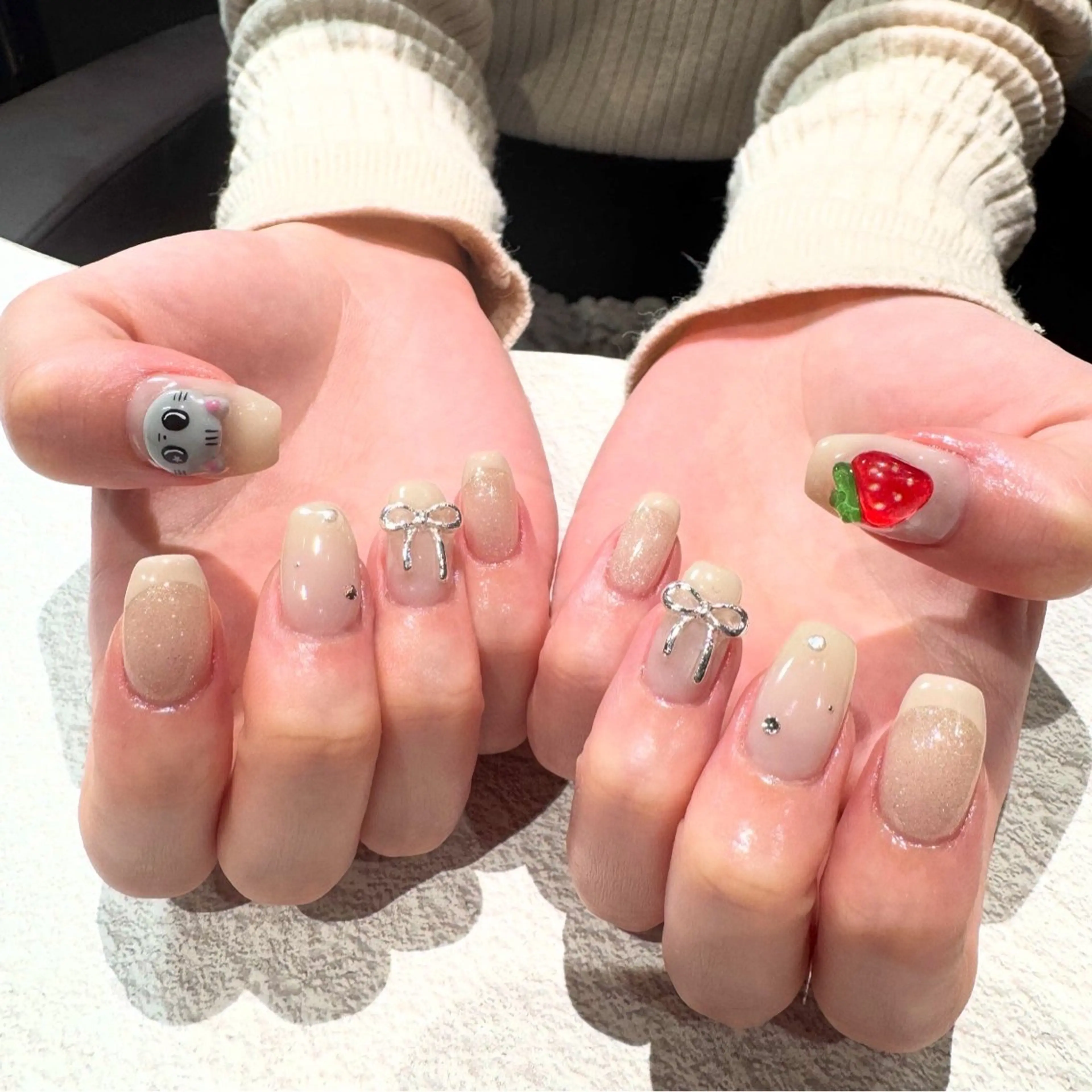 ネイル ハンドネイル OAKたまプラ MiKiのネイルデザイン