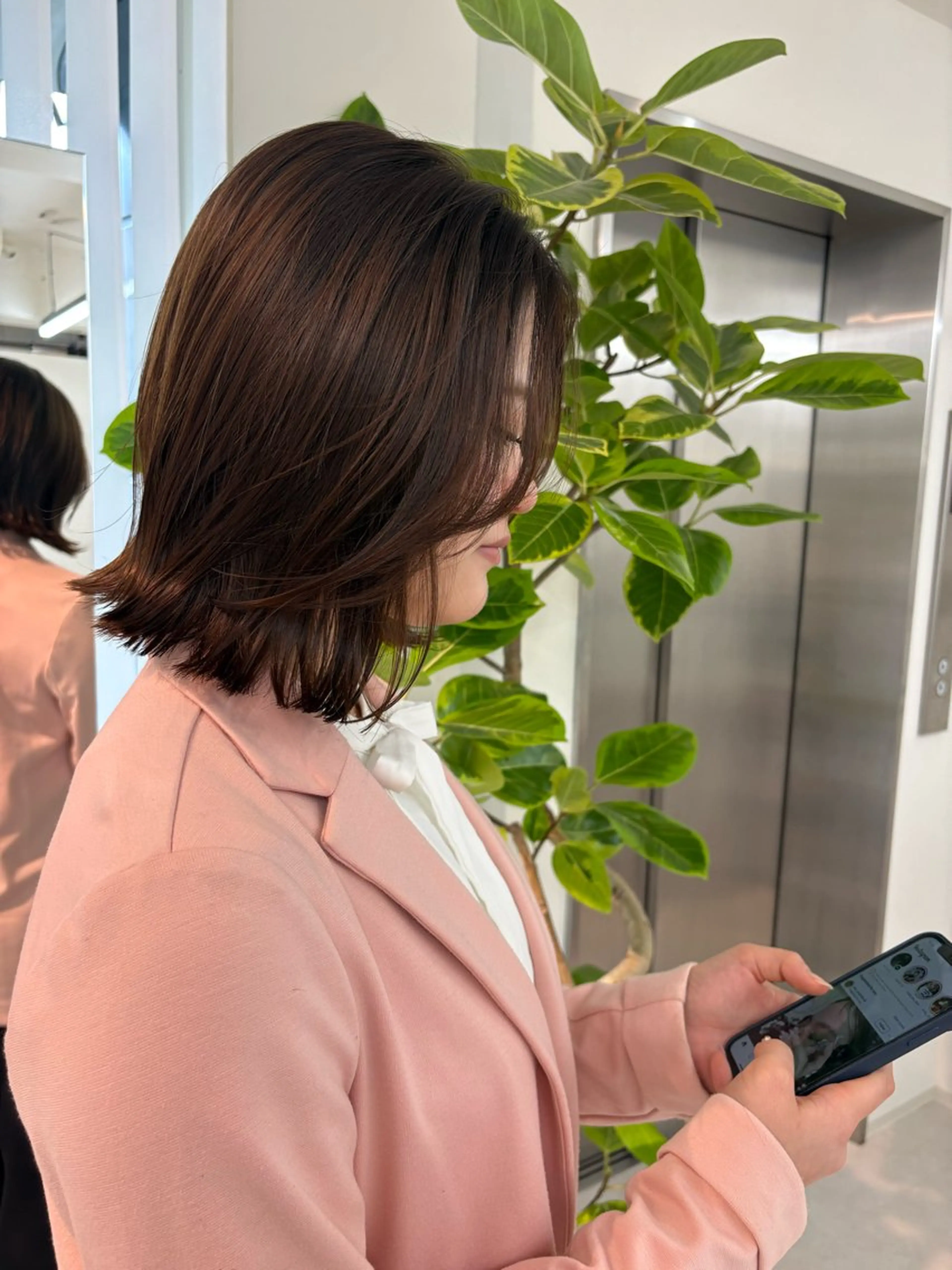 ミディアム 切りっぱなしボブ ボブ on.所属・on.ｵﾝ/三ノ宮/ メンズ/カットのヘアスタイル