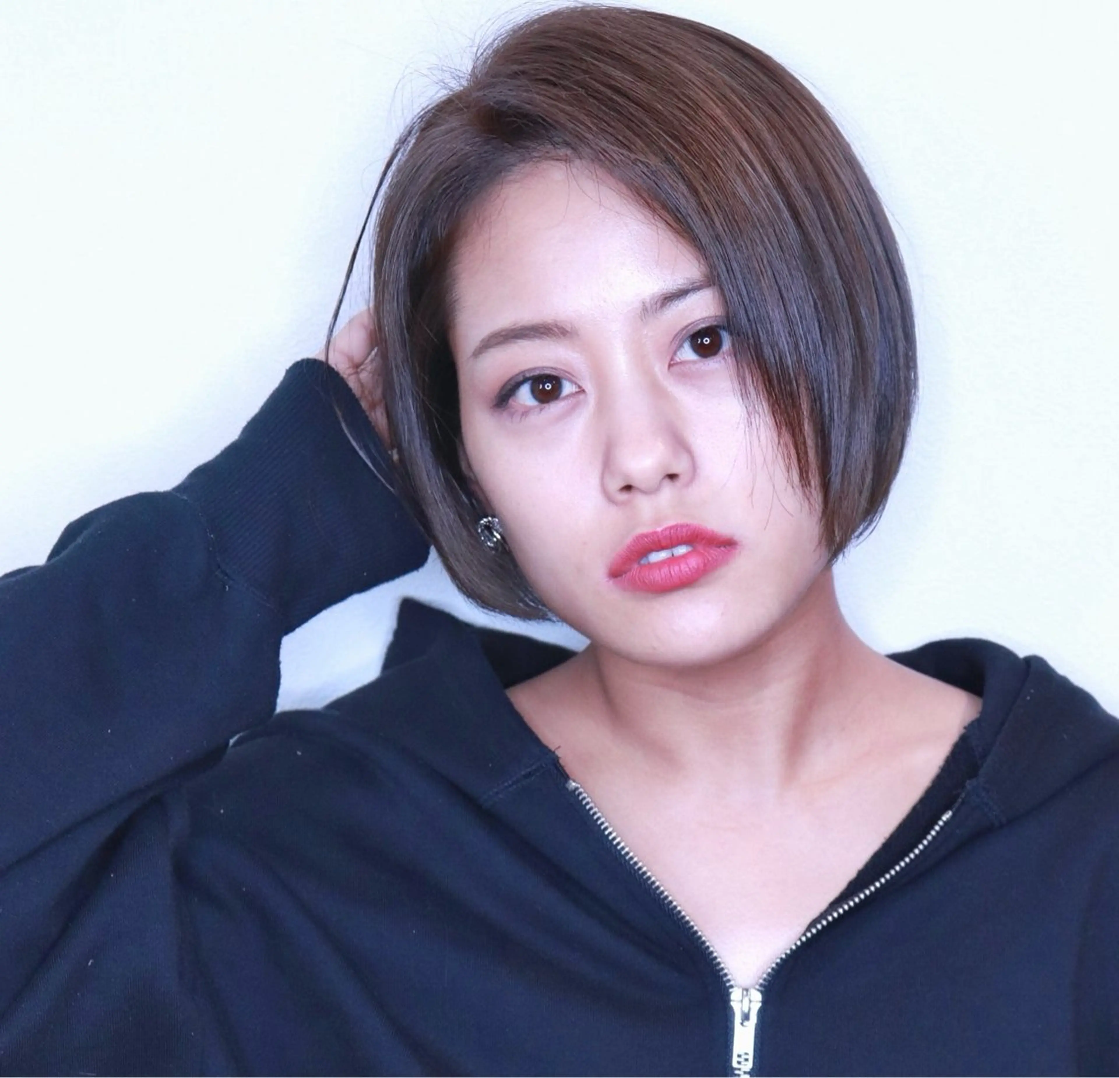 ✨広がりを抑えたい方にオススメ✨カット+艶カラー+チューニング+COTAトリートメントの写真