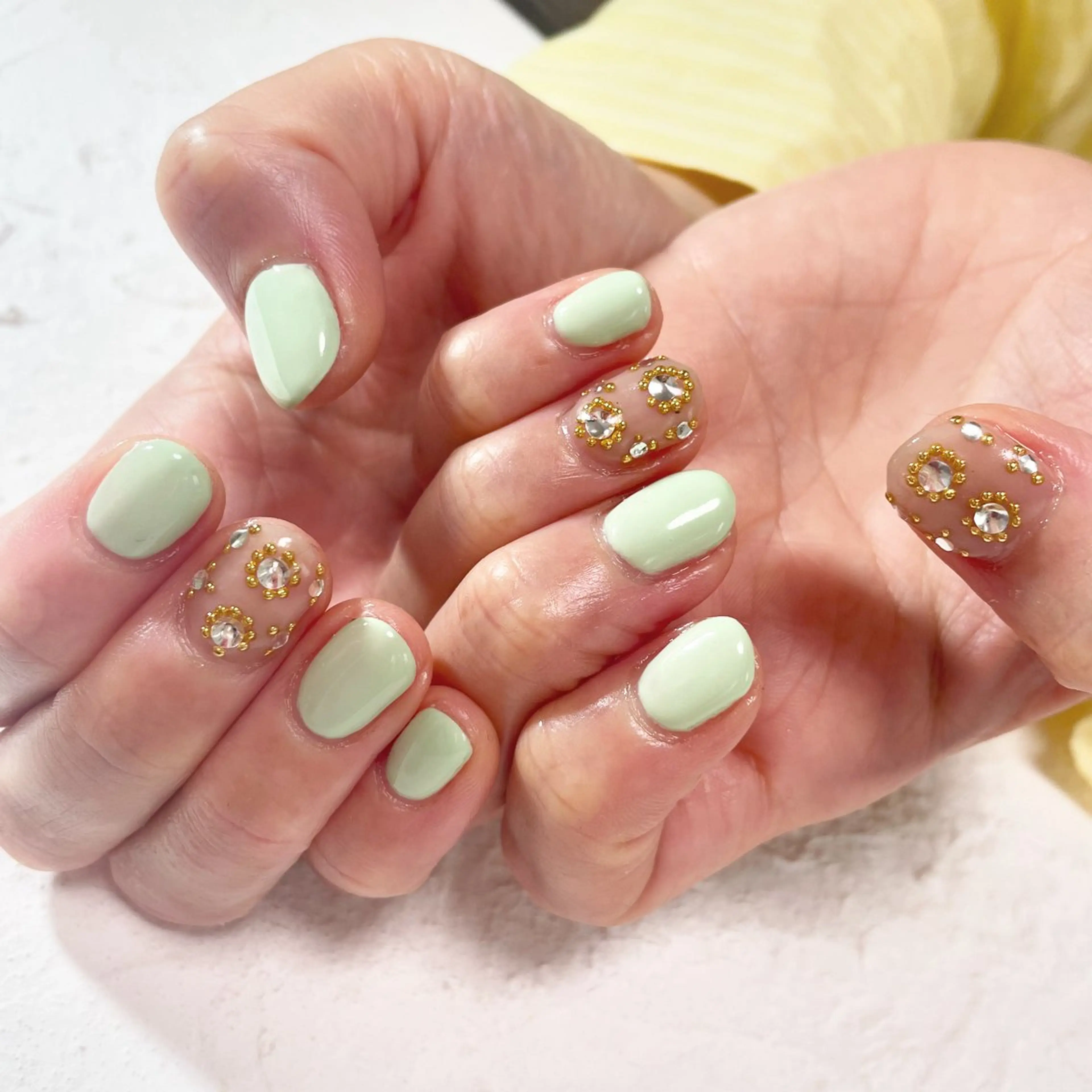 ネイル nail.gorin所属・吉村 優子のネイルデザイン