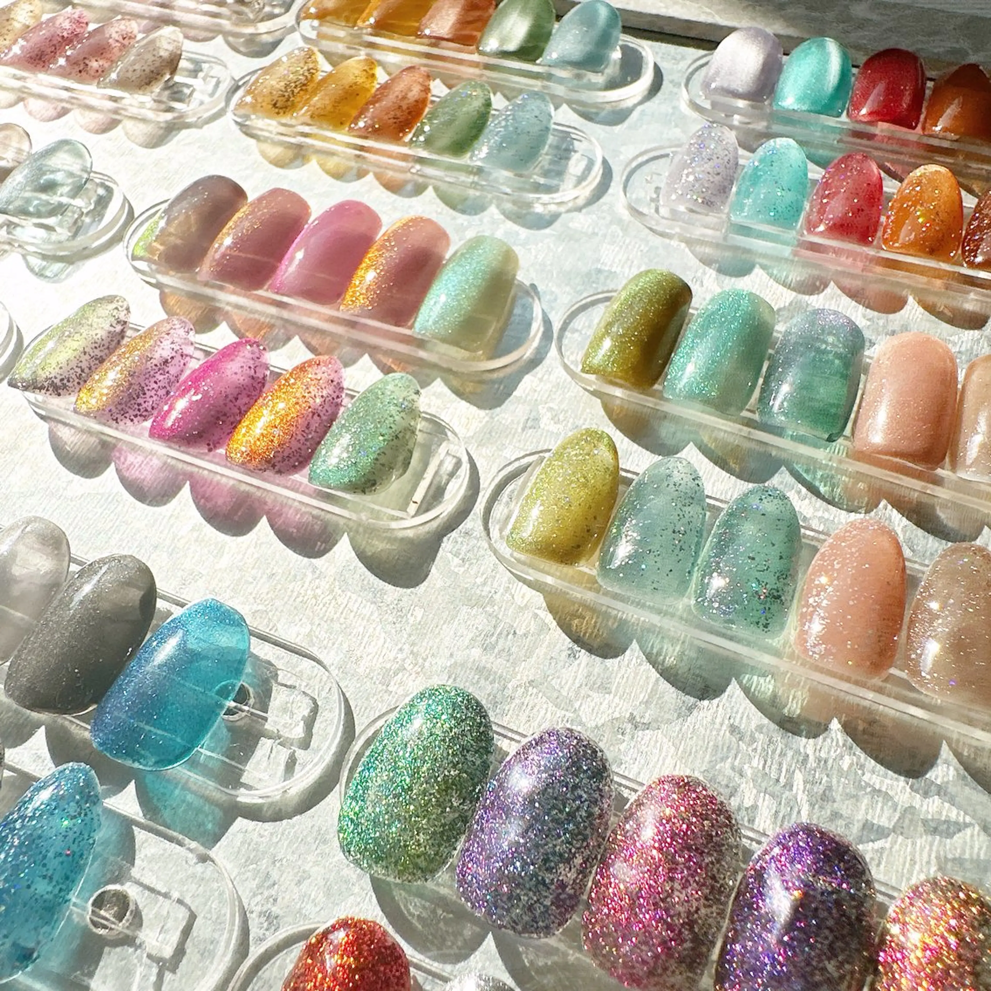 ネイル マグネットネイル ワンカラーネイル ハンドネイル mahaloネイル 🫧yayoiのネイルデザイン