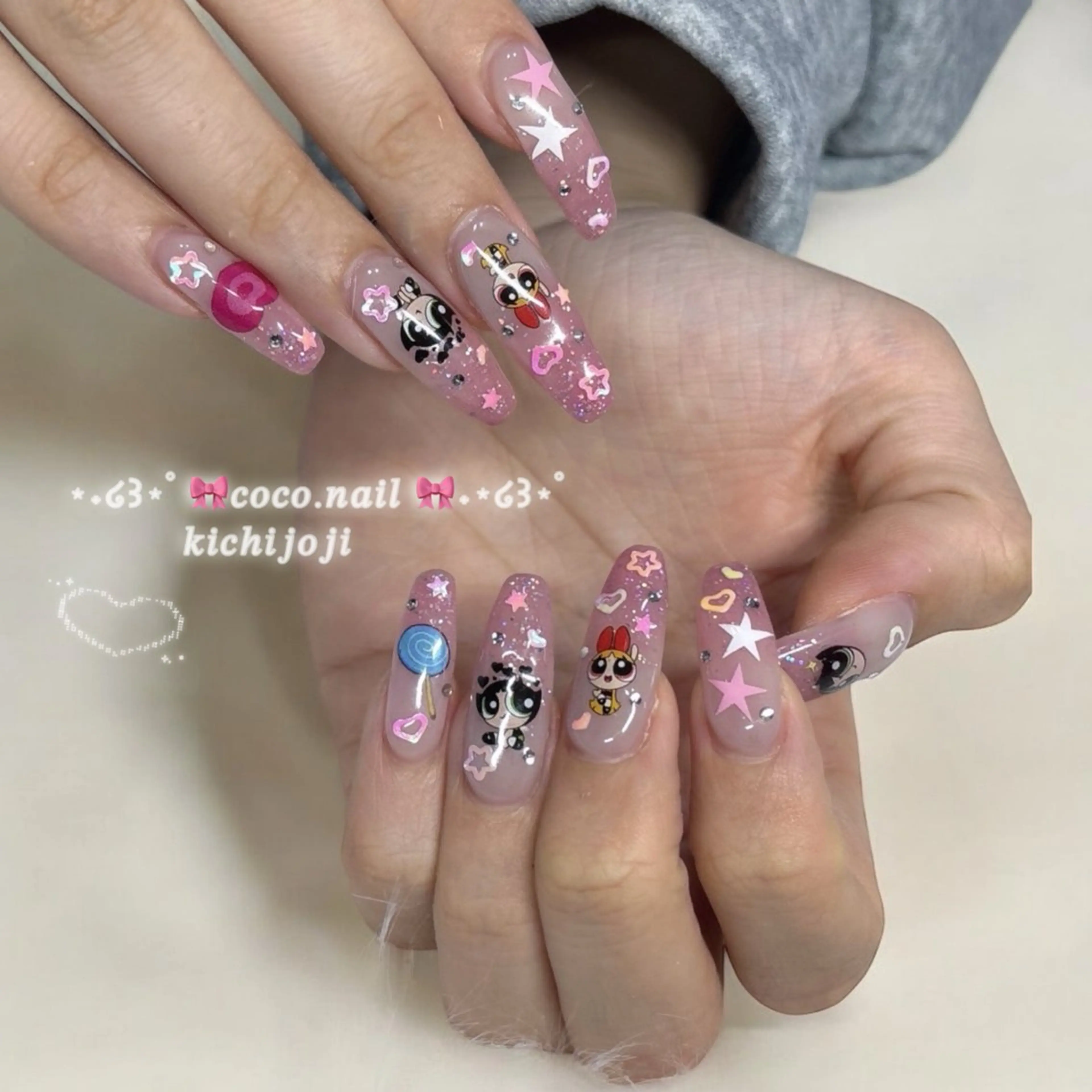 ネイル ハンドネイル フットネイル lili.nail y2k/ワンホンのネイルデザイン