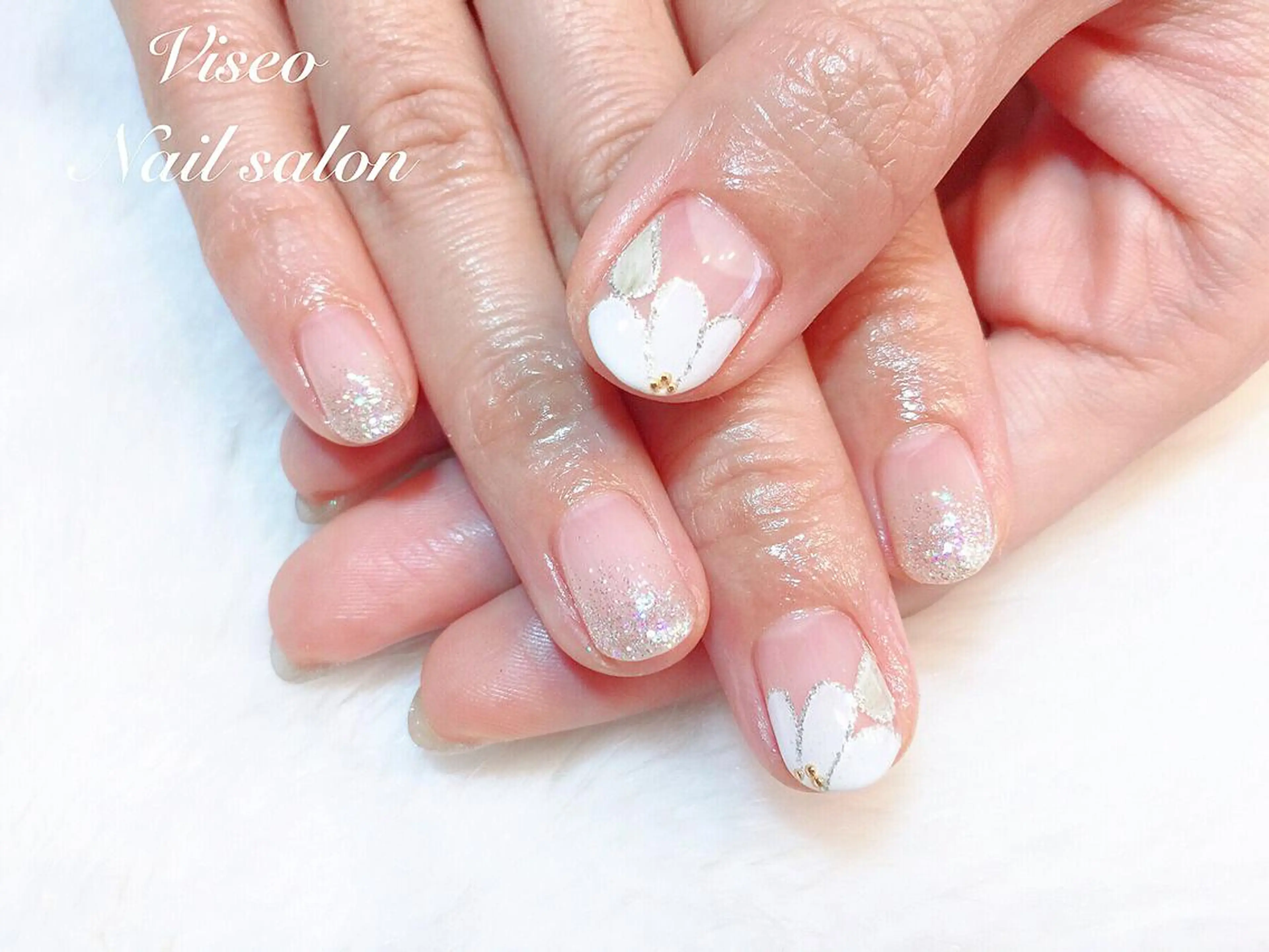 ネイル Viseo《6週間 長持ちパラジェル》のネイルデザイン