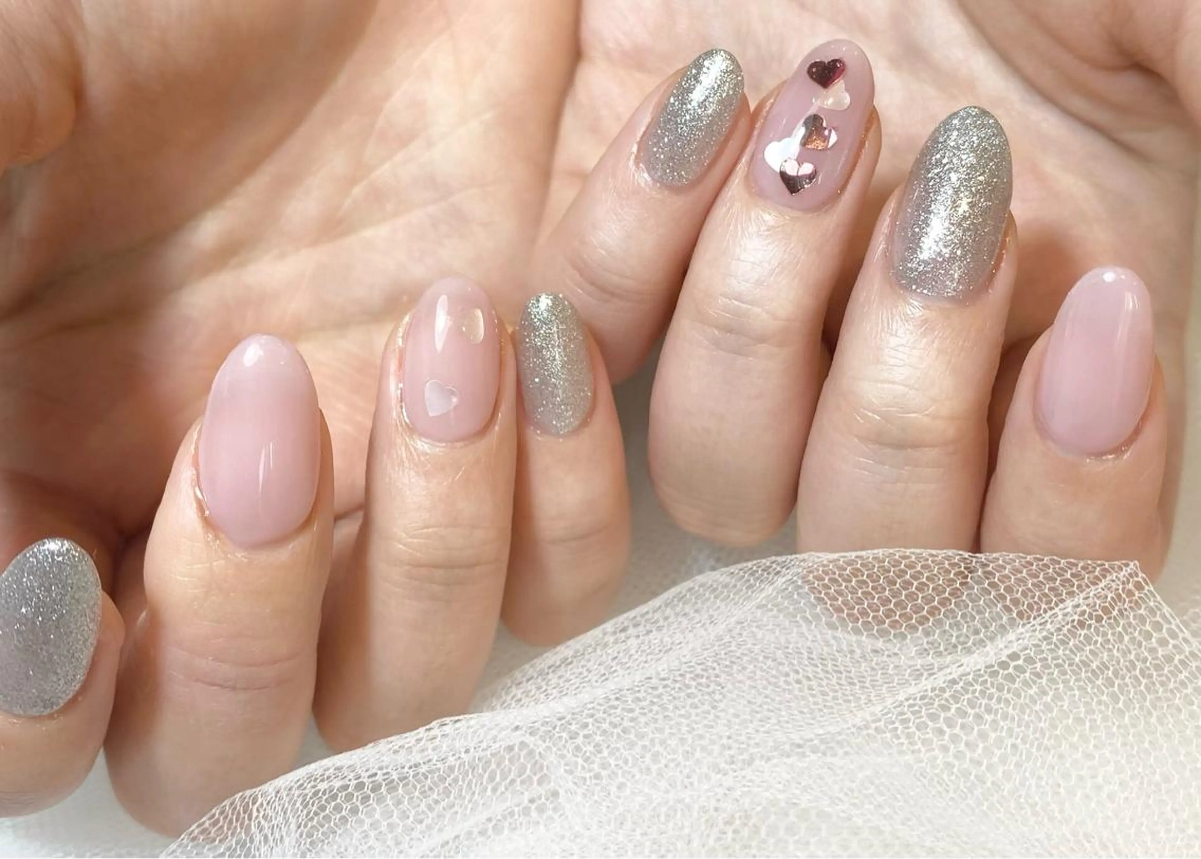 ネイル ハート ハンドネイル パラジェル認定サロン　ネイルケア&スパ　Lovin所属・Lovin _ryukaのネイルデザイン