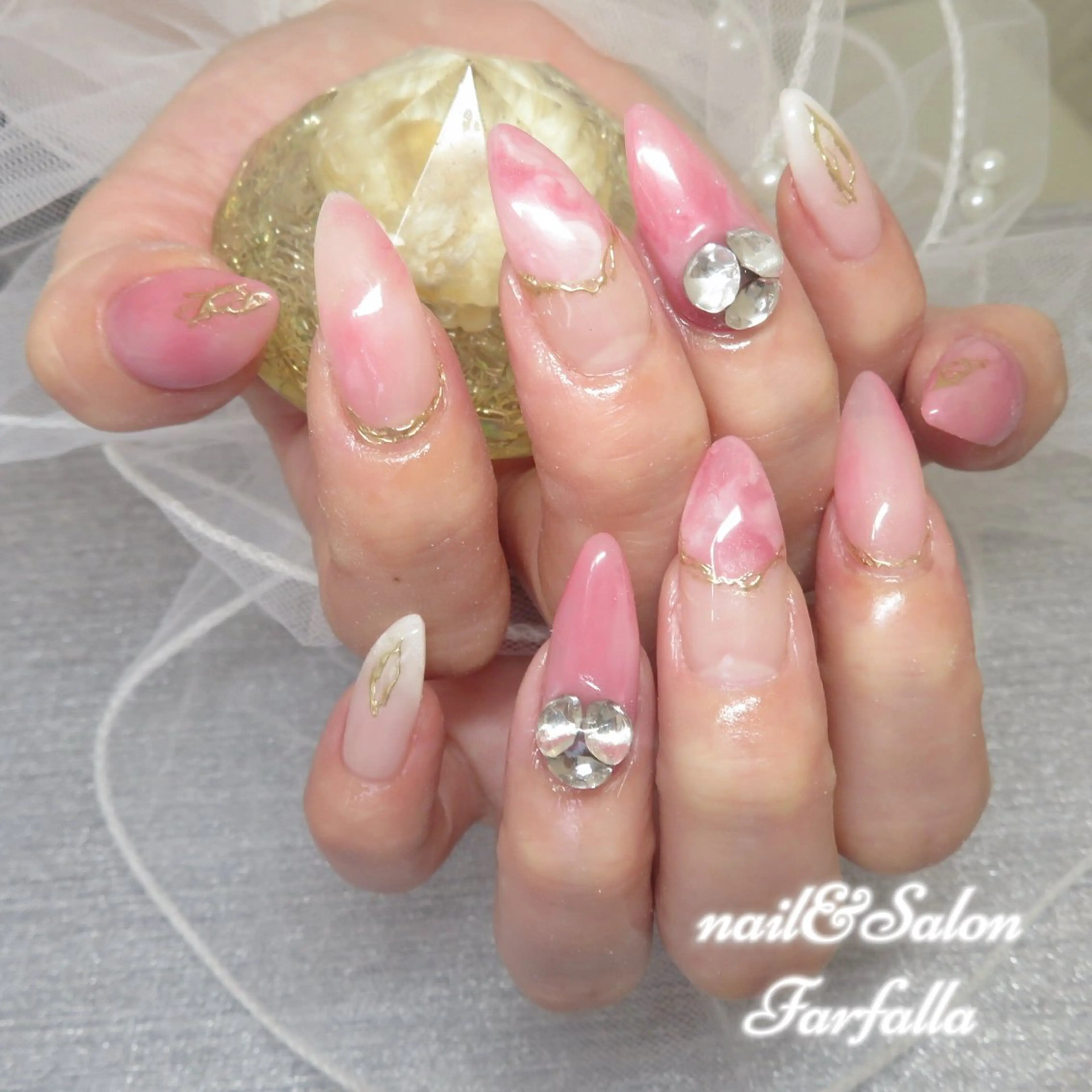 ネイル Farfalla Kieのネイルデザイン