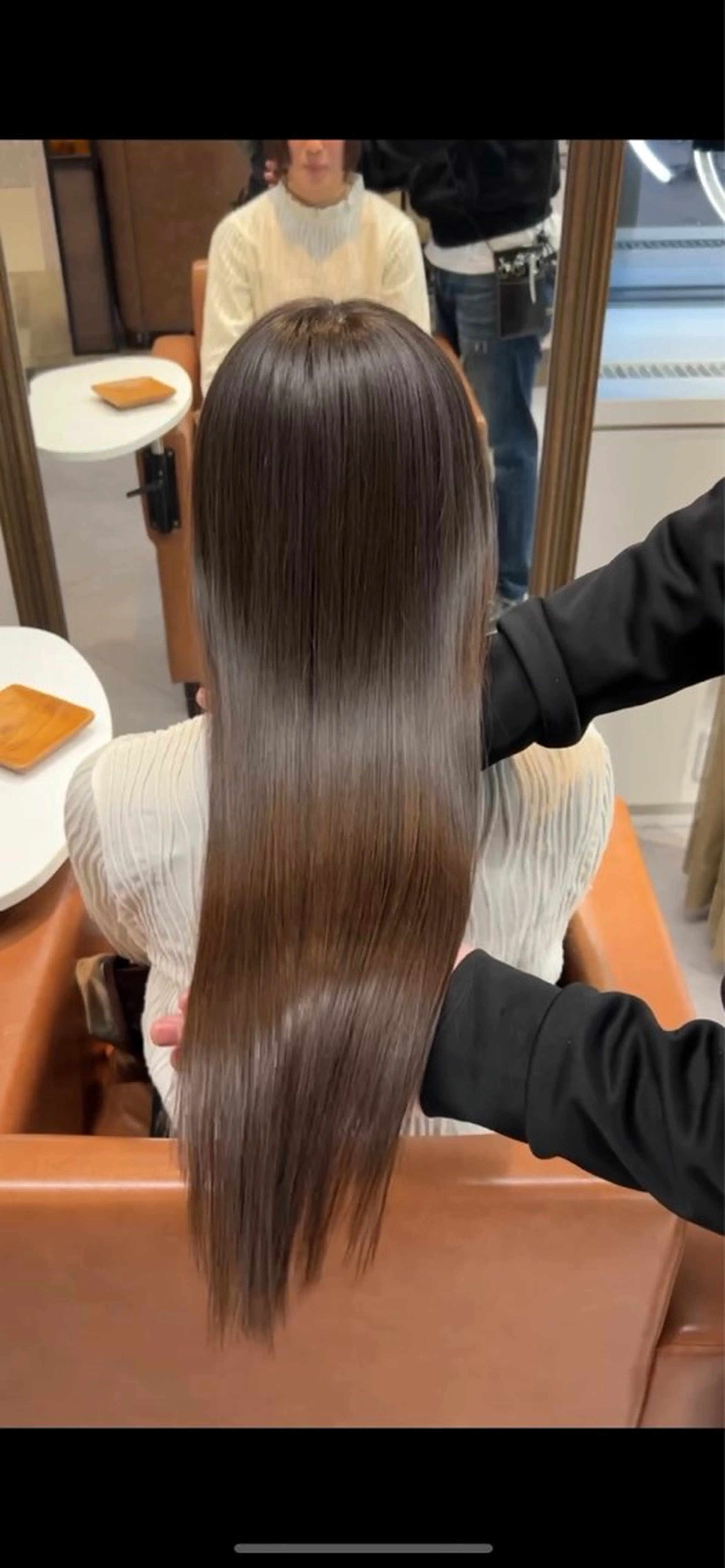 ロング カット 縮毛矯正 トリートメント ✨10000円以内で 叶う艶髪✨のヘアスタイル