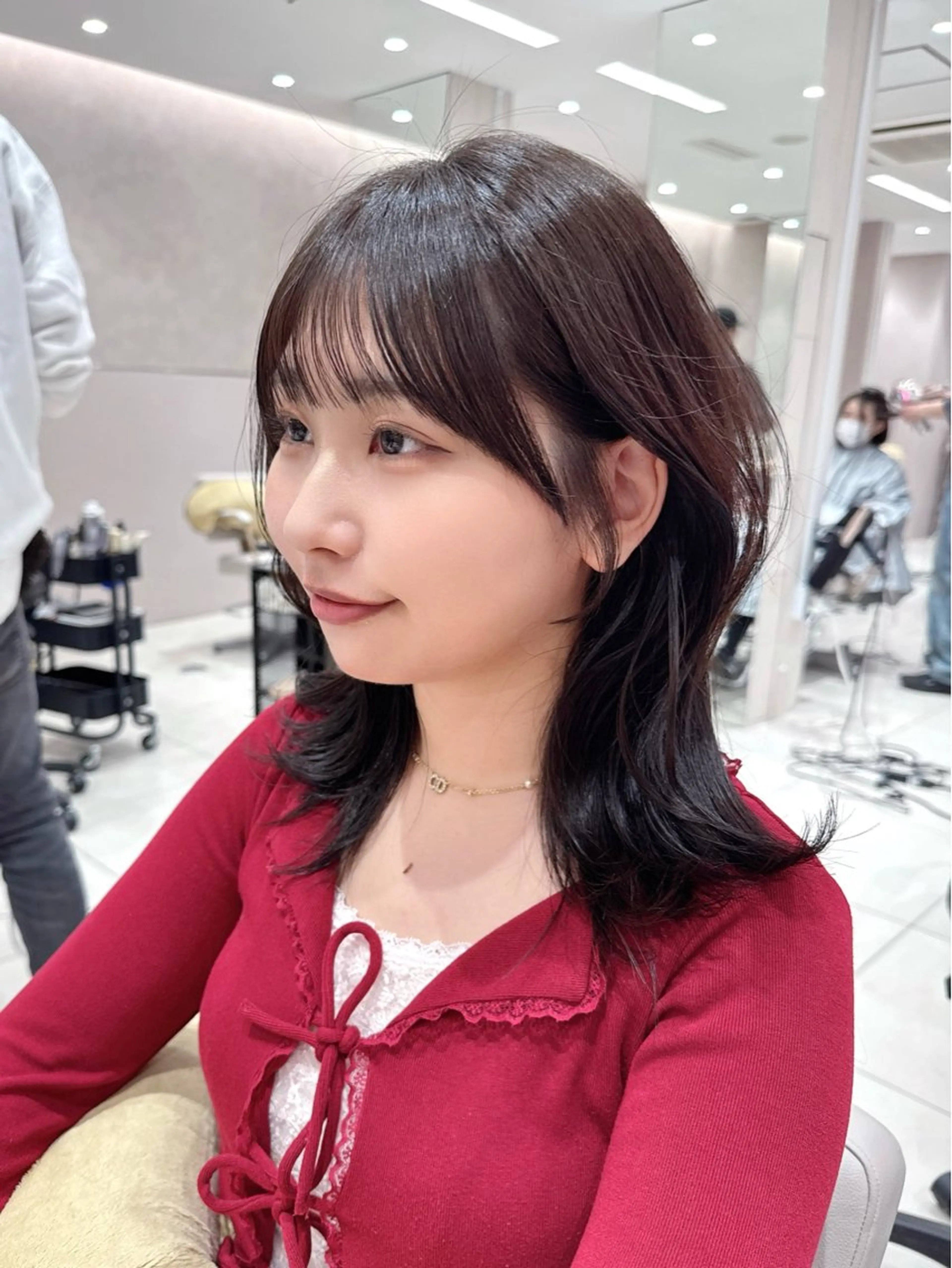 セミロング カラー カット ヘアカラー トリートメント ヘッドスパ ヘアセット 韓国ヘア/レイヤー/ 顔まわり/りょーとのヘアスタイル