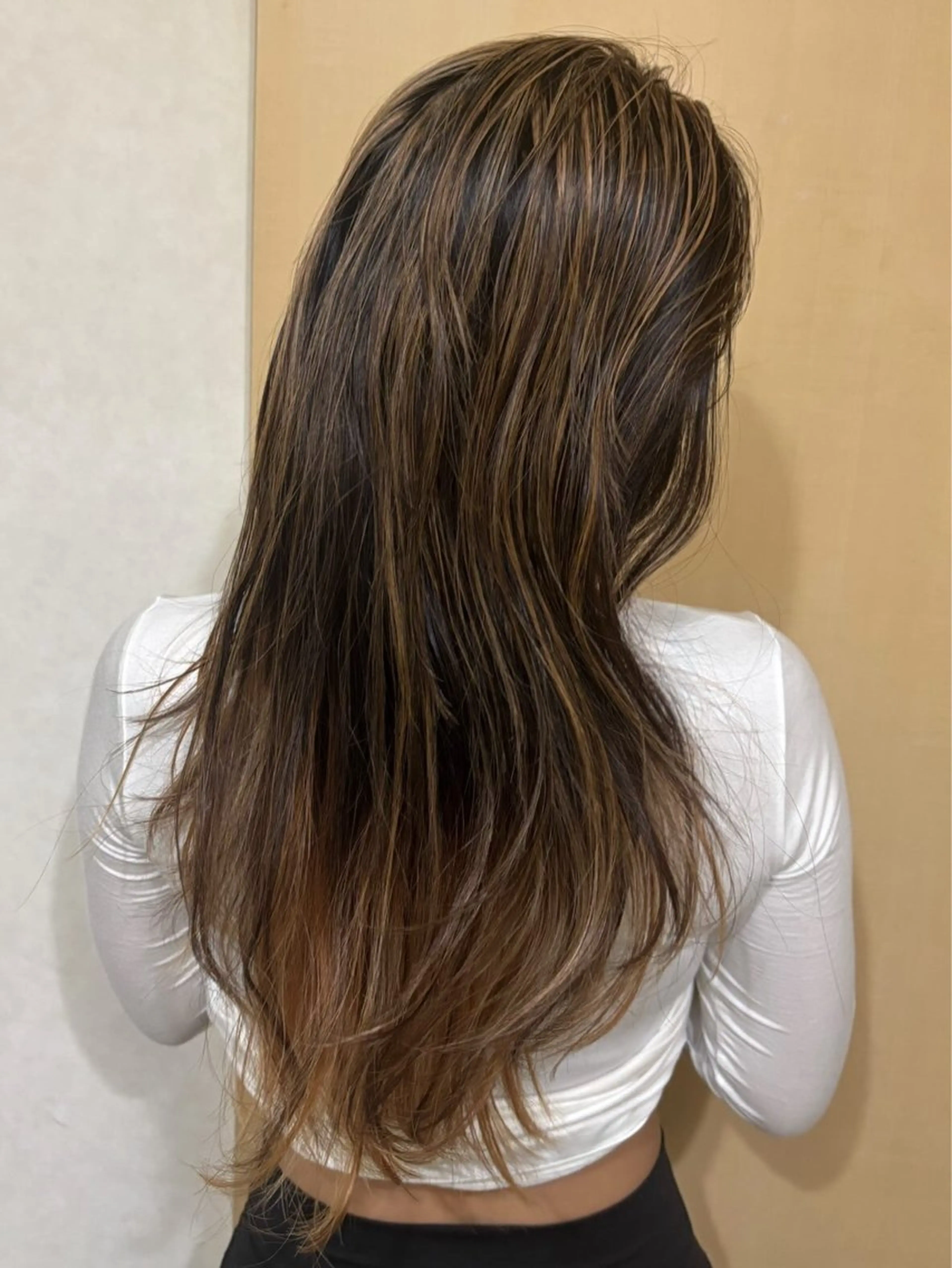 カラー バレイヤージュ ハイライトカラー 外国人風カラー 💚お客様満足度 No.1西村怜悧💚のヘアスタイル