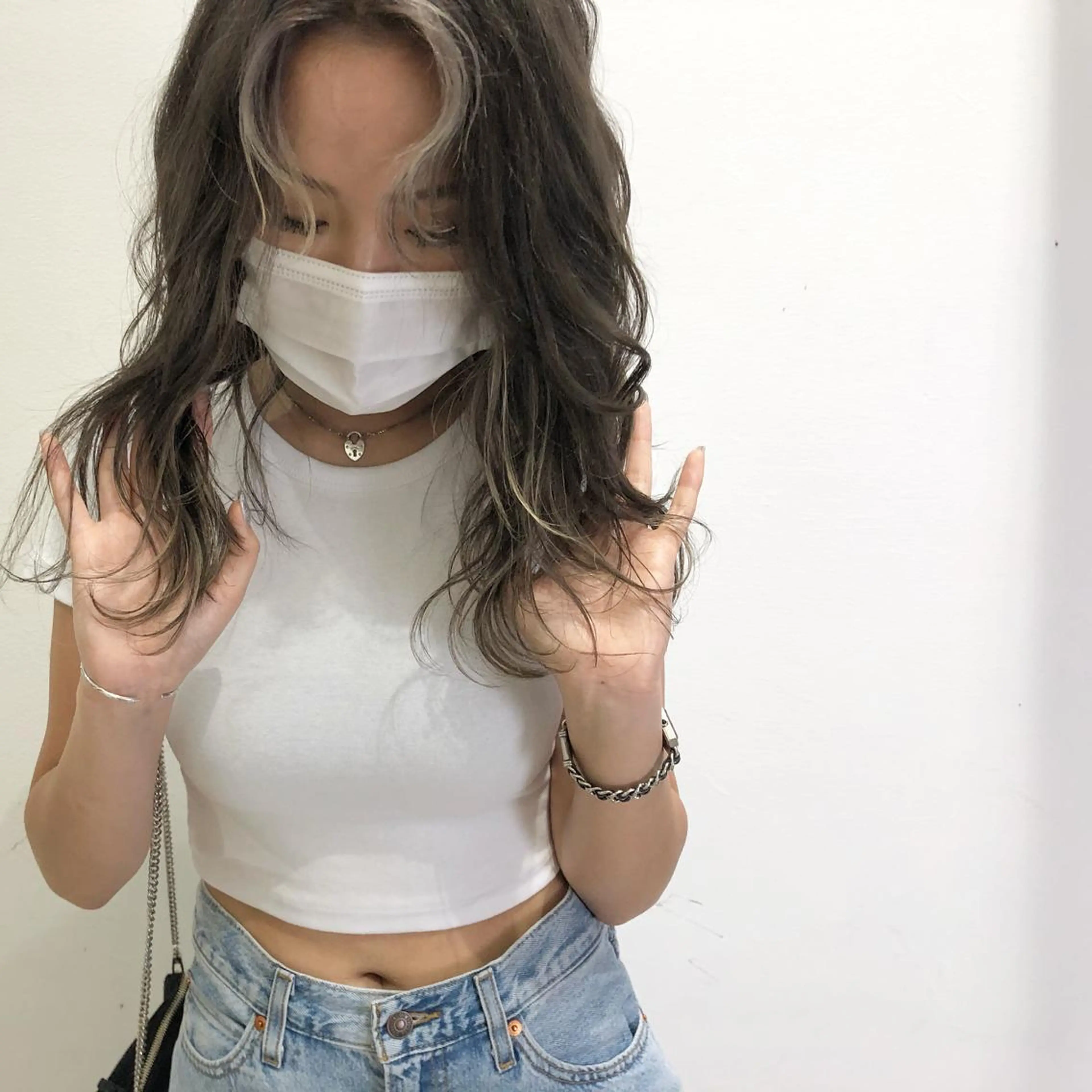 セミロング カラー ハイライトカラー ハイライト ヘアカラー トリートメント Tao所属・藤川 大智のヘアスタイル