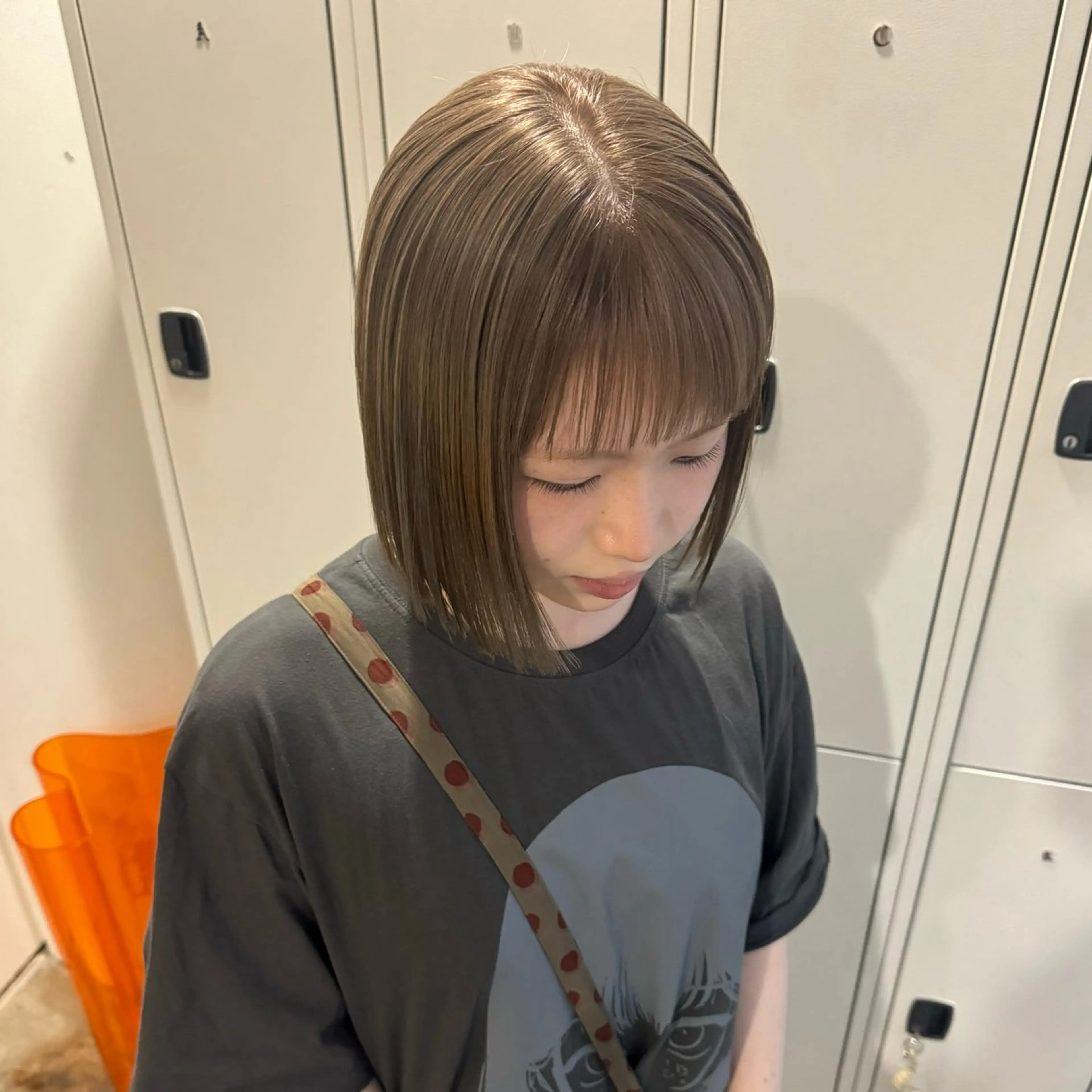 カラー ベージュカラー ミルクティーベージュ ヘアカラー 梅田美容室/レイヤー カット/ナナミ🎞のヘアスタイル