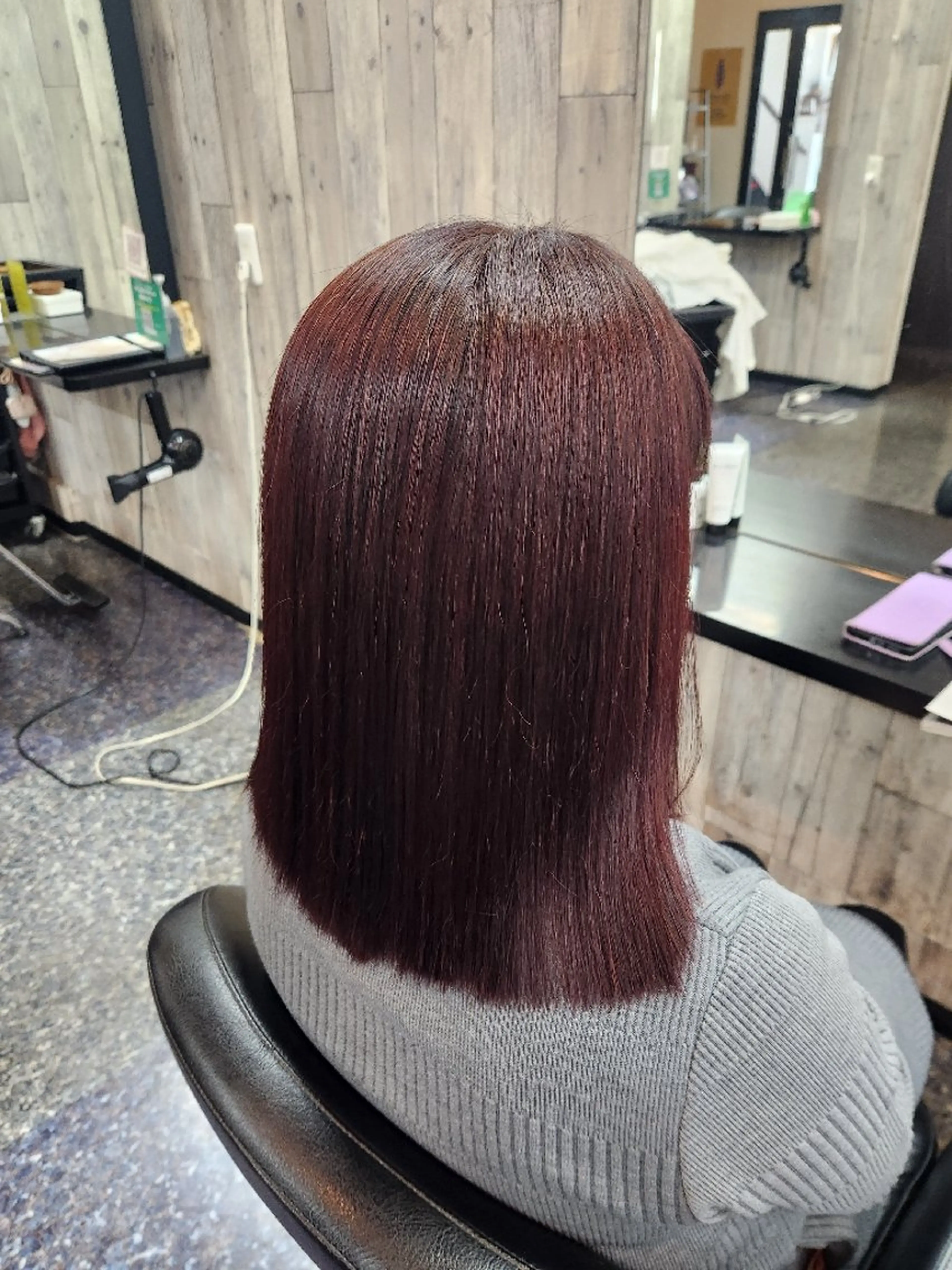 ミディアム カラー カット ヘアカラー 岩瀬 未来のヘアスタイル