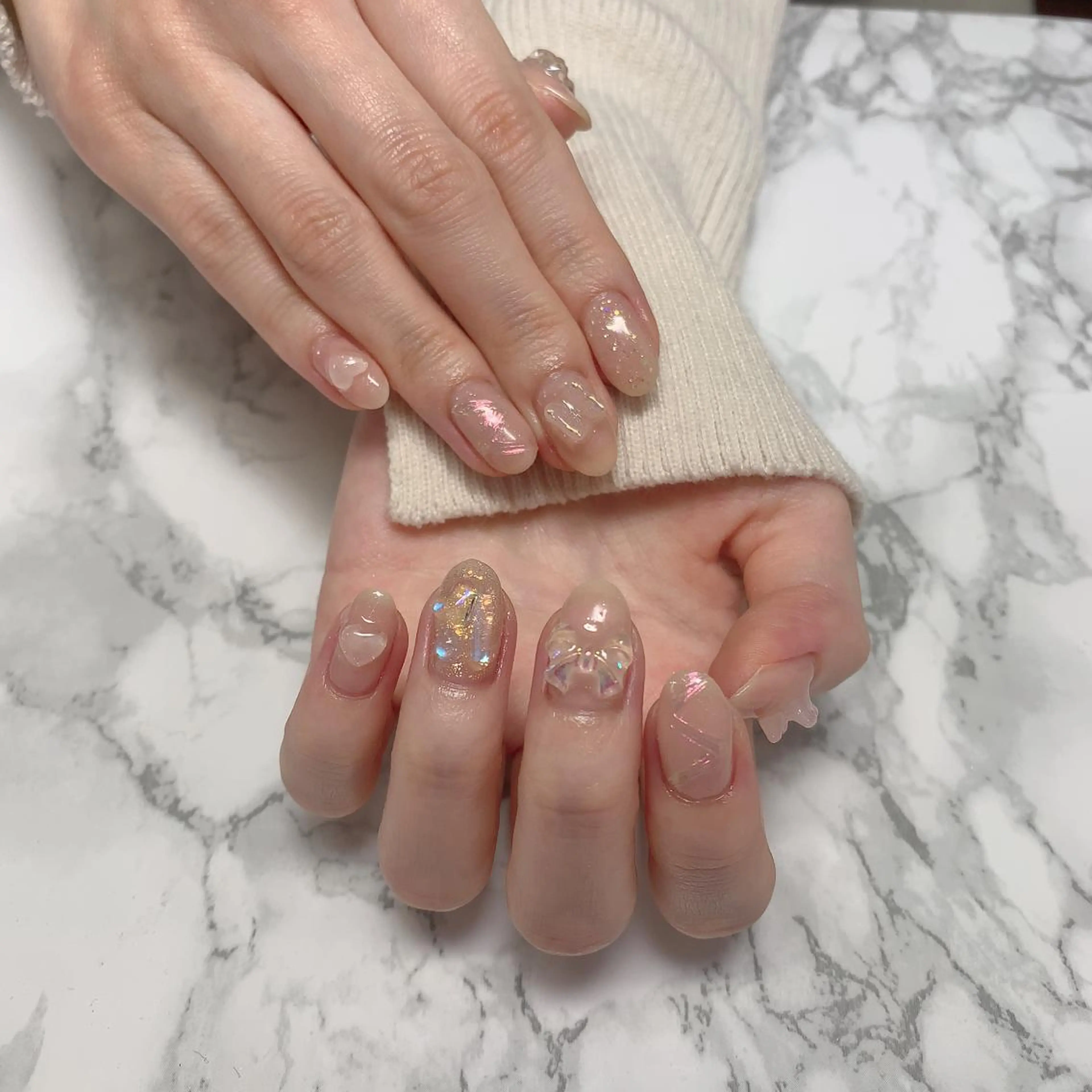 ネイル はな💎ネイル ワンホン、長さ出しのネイルデザイン