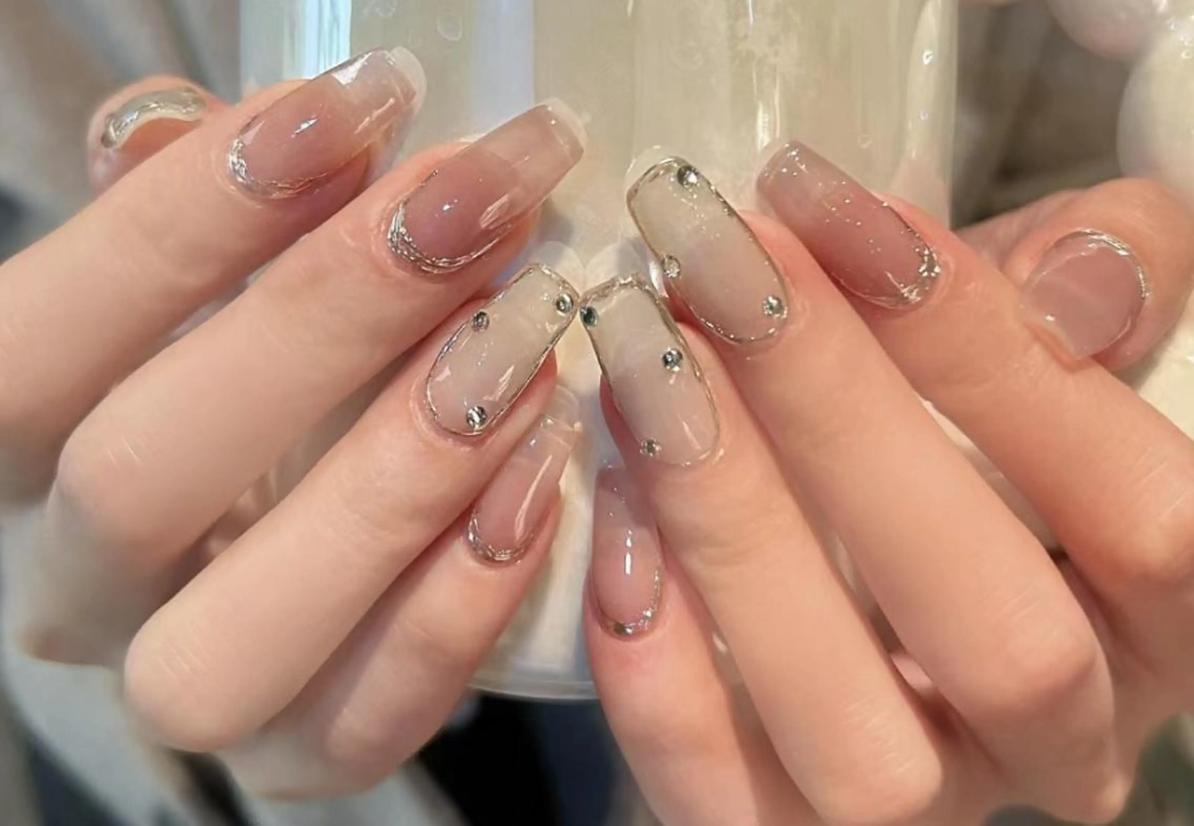 ネイル VIVIAN エイのネイルデザイン