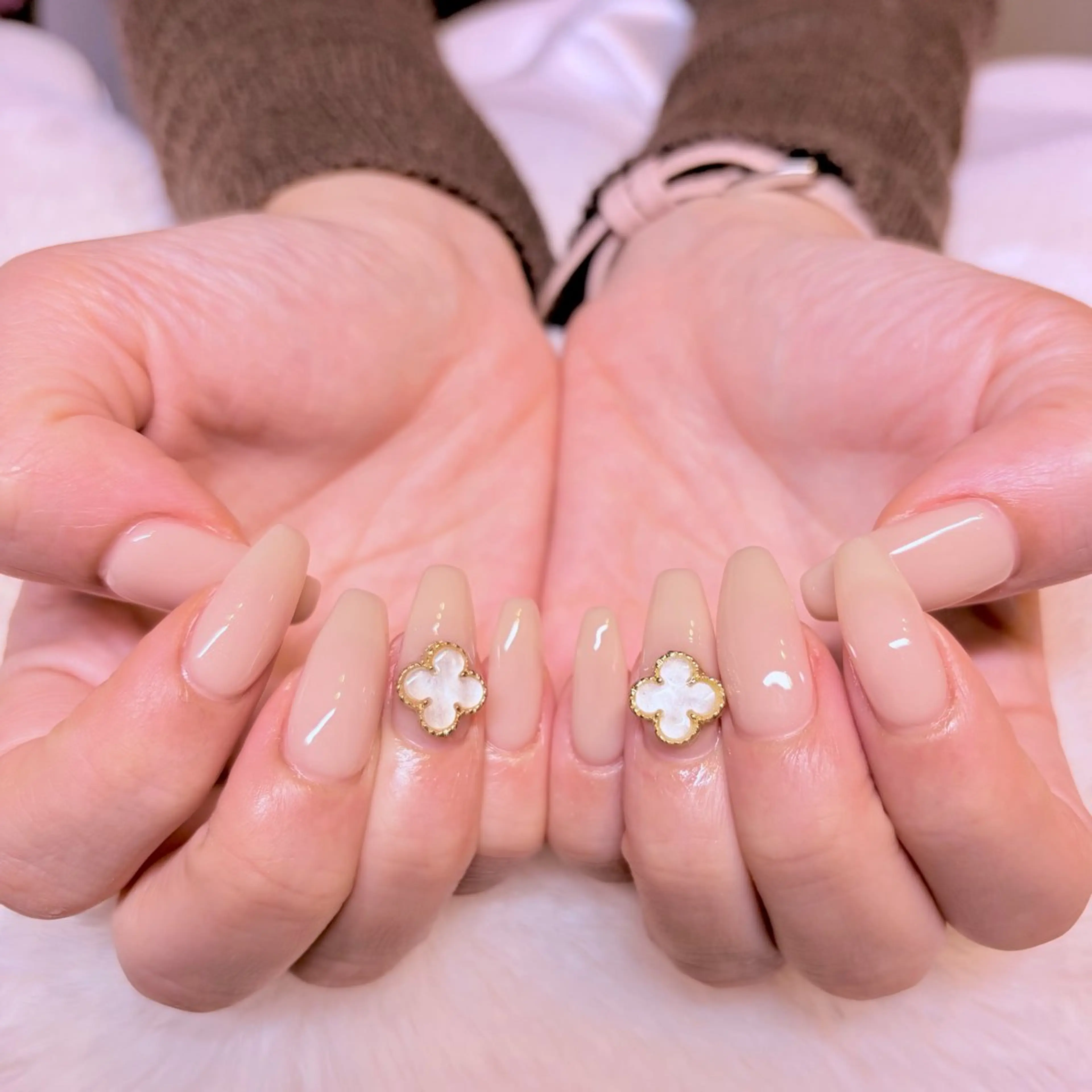 ネイル ハンドネイル nail salon e'mu💐のネイルデザイン