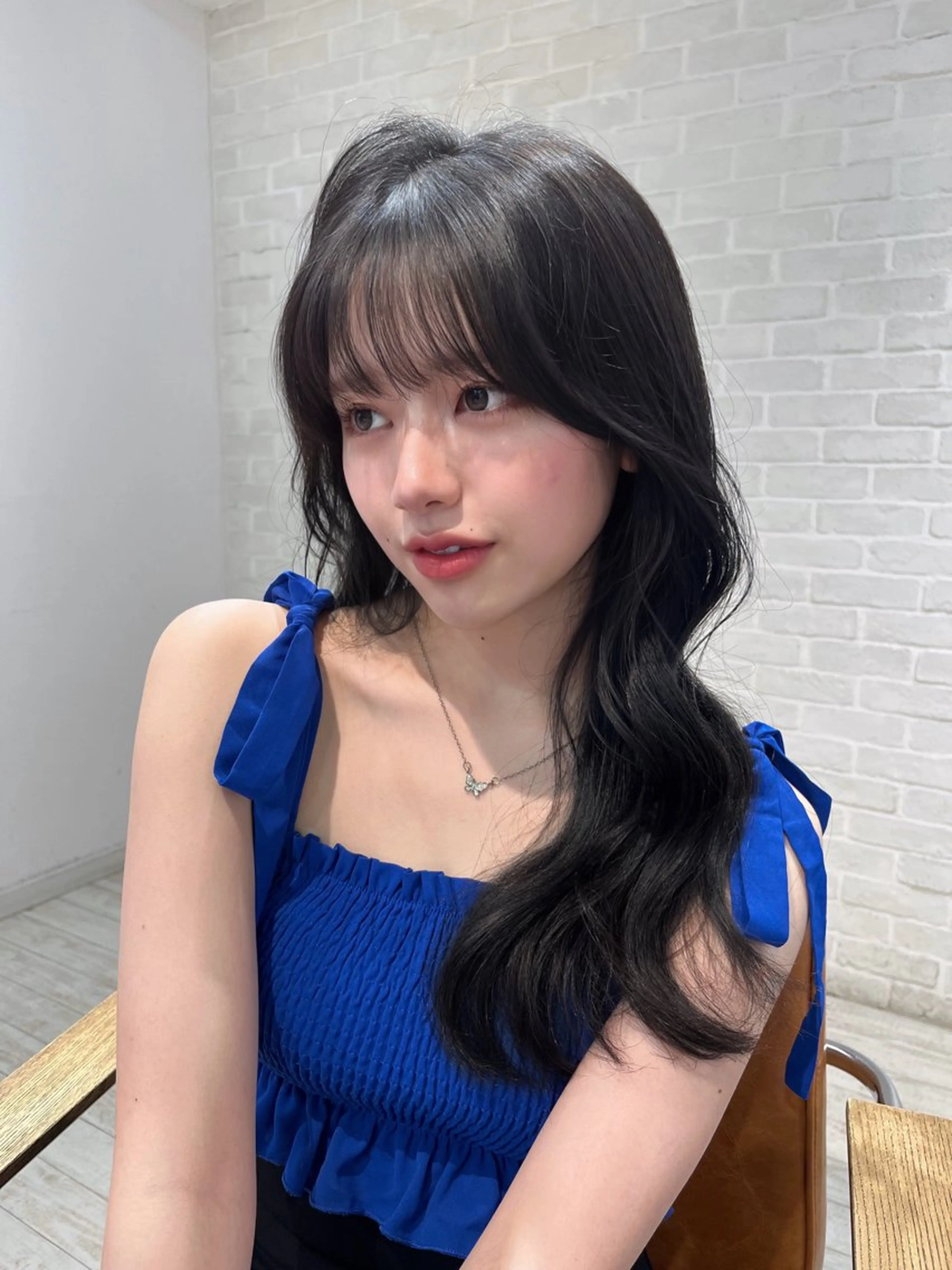 セミロング カラー 黒髪 グレーブラック くびれヘア 顔まわりレイヤー 韓国風ヘア カット ヘアカラー 【韓国ヘア×透明感 カラー】笹谷 莉未のヘアスタイル