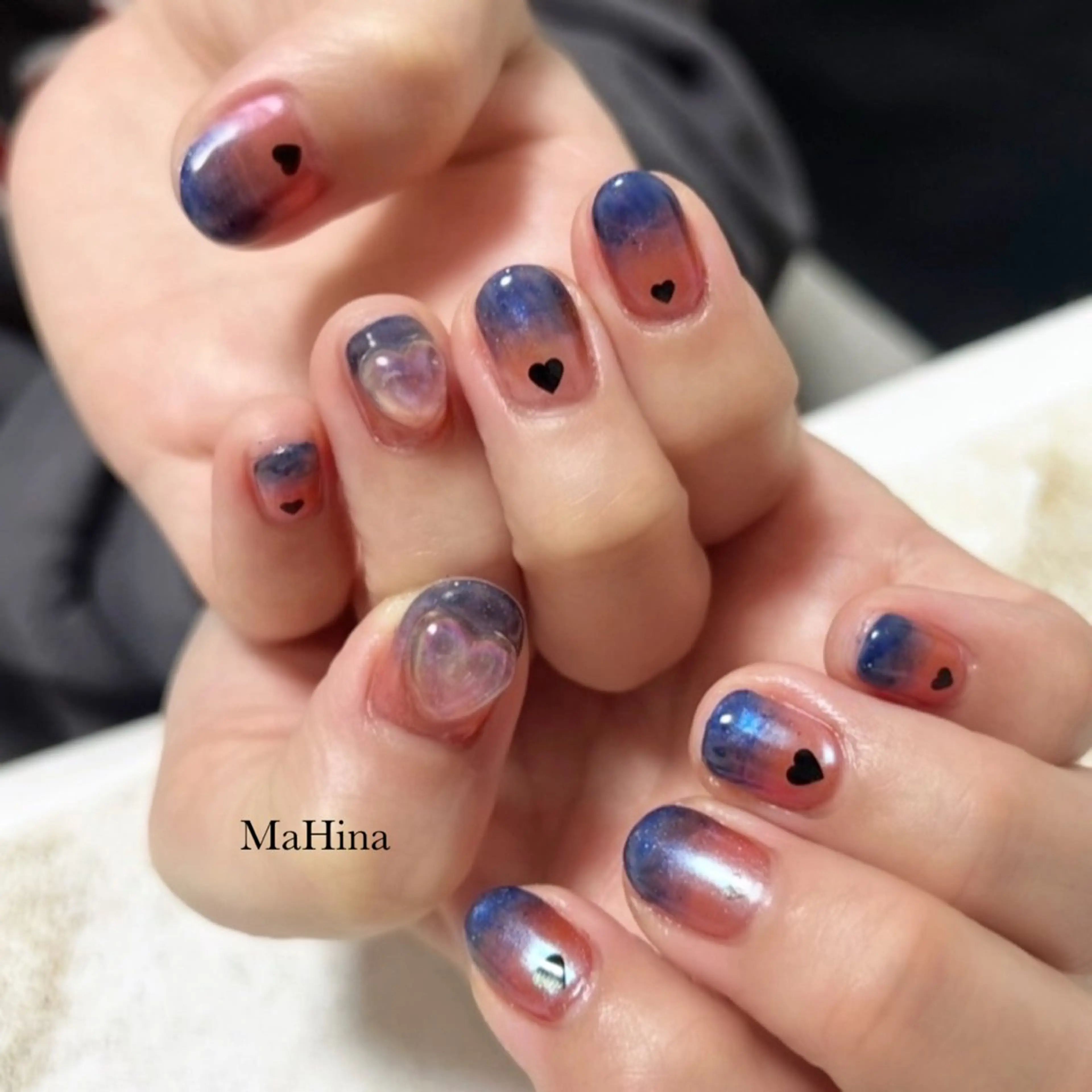ネイル ジェルネイル ハート ミラーネイル 春ネイル Healing Salon...MaHina(マヒナ)所属・MaHina🌙 salonのネイルデザイン