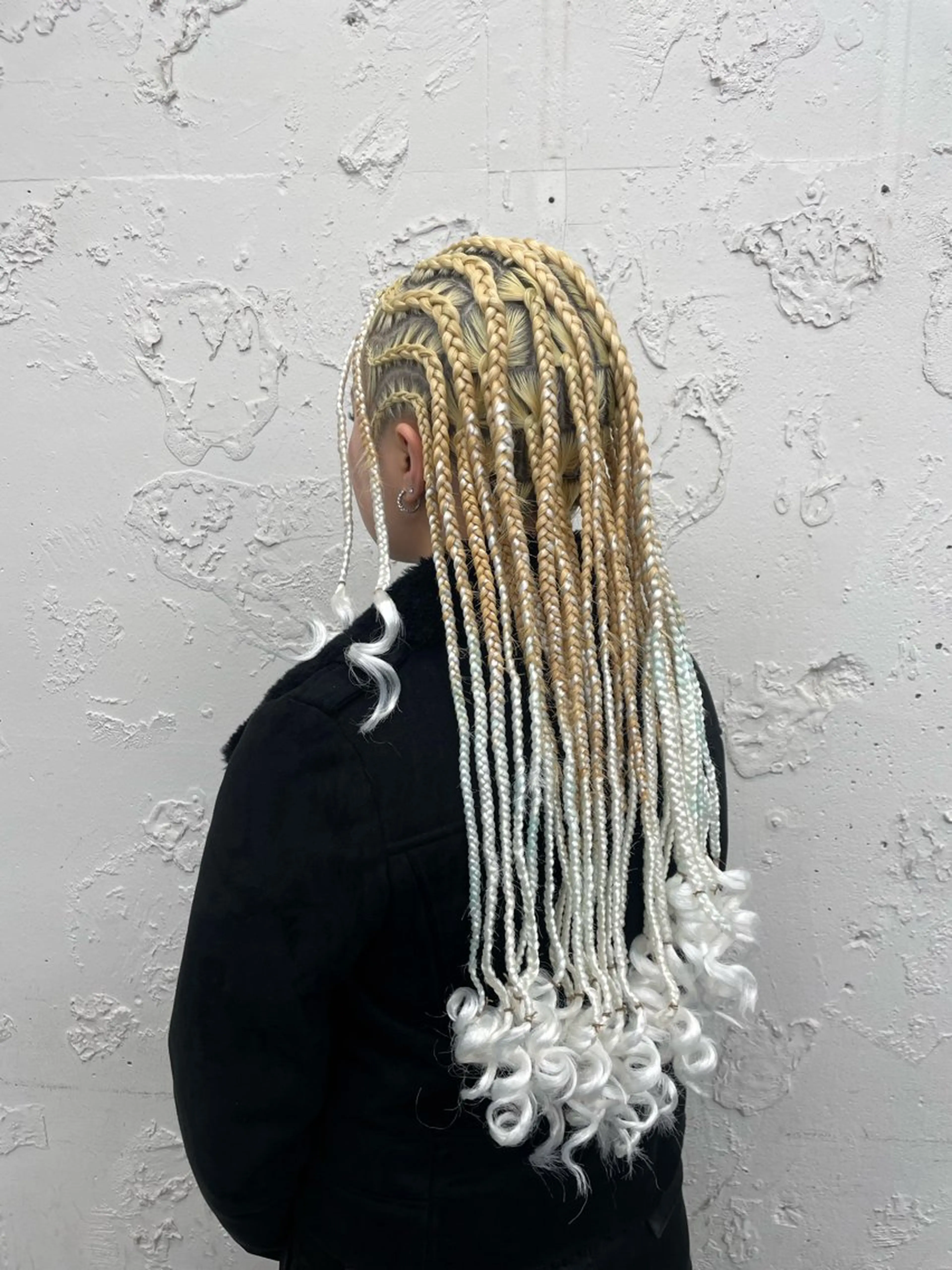 ロング ヘアアレンジ エクステ コーンロウ／ブレイズ SYUのヘアスタイル