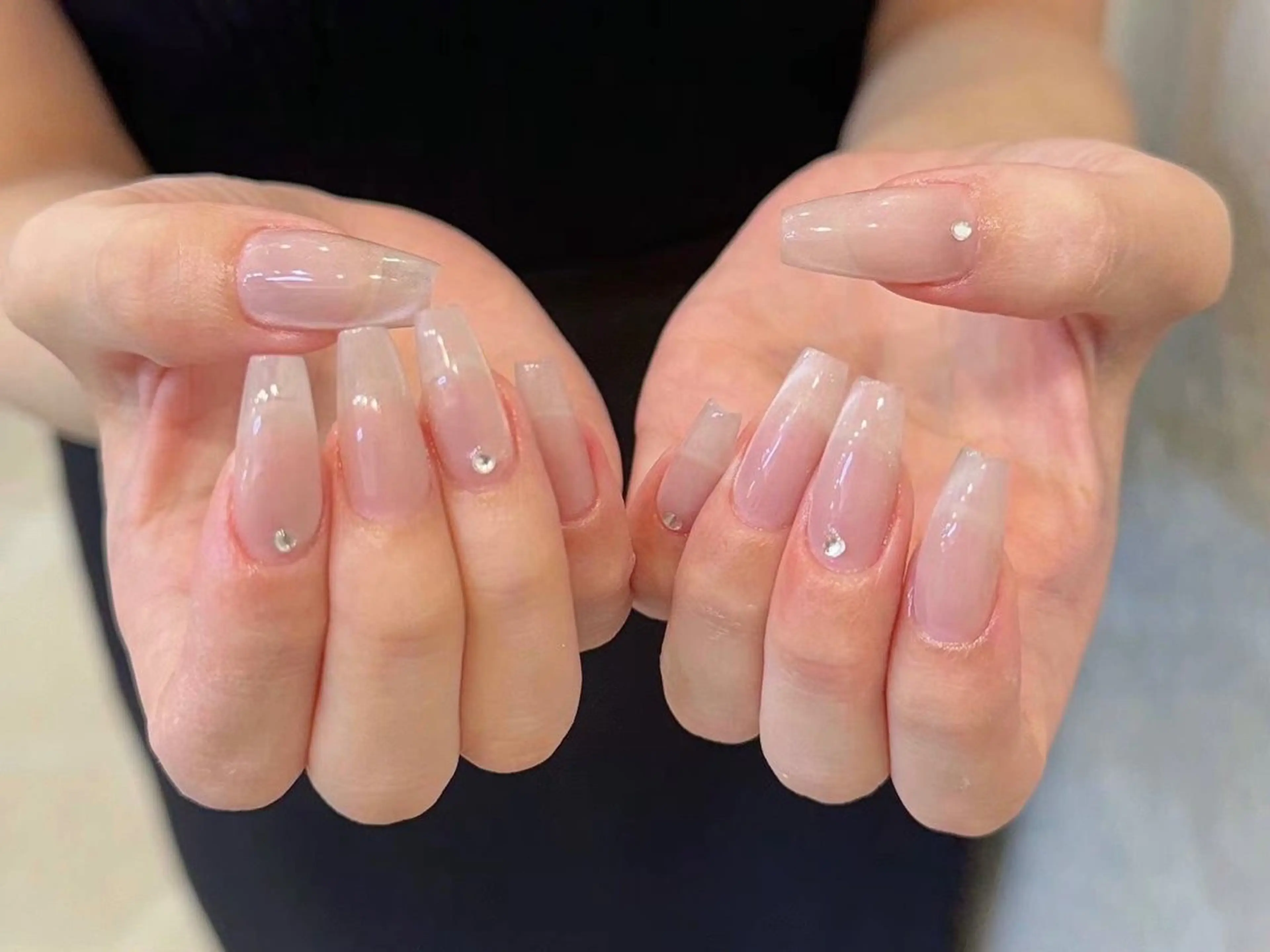 ネイル アートネイル フラワーネイル フットネイル ジェルネイル マグネットネイル Babarla　Nail　Salon所属・babarla Nailのネイルデザイン