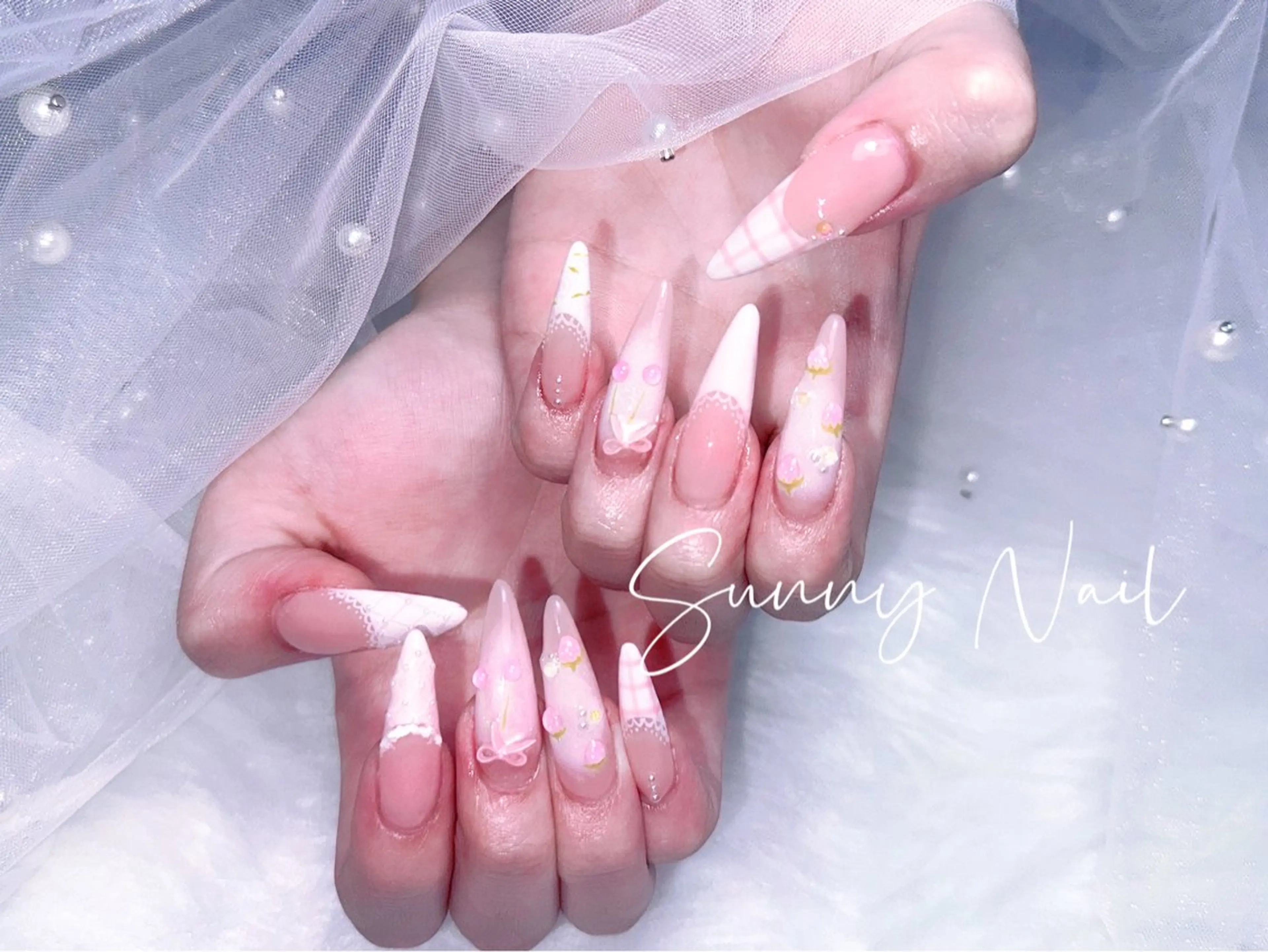 ネイル Sunnyサニー所属・桝井 春奈のネイルデザイン