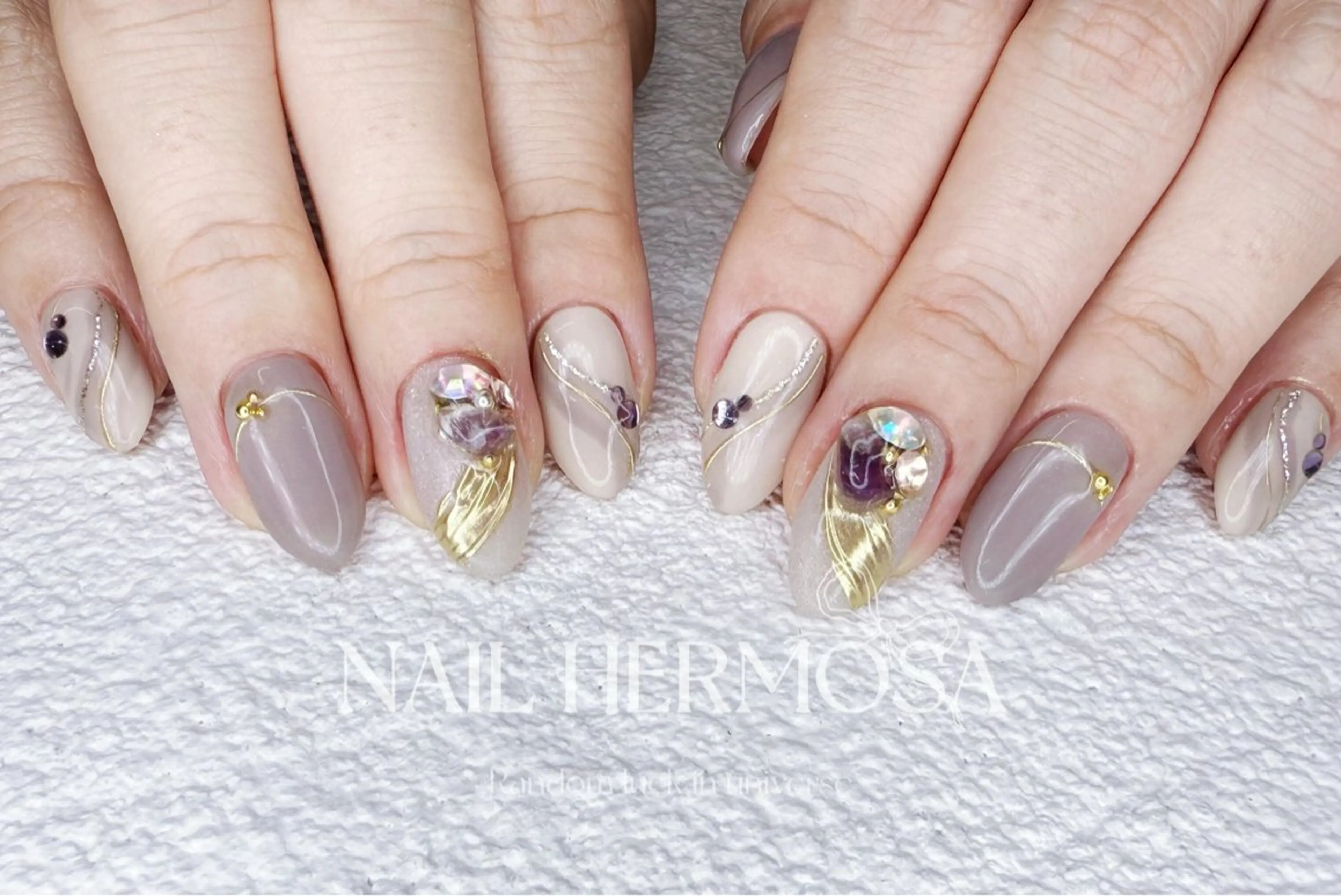 ネイル アートネイル ジェルネイル マグネットネイル 持ち込み ニュアンスネイル ハンドネイル ネイル エルモサのネイルデザイン