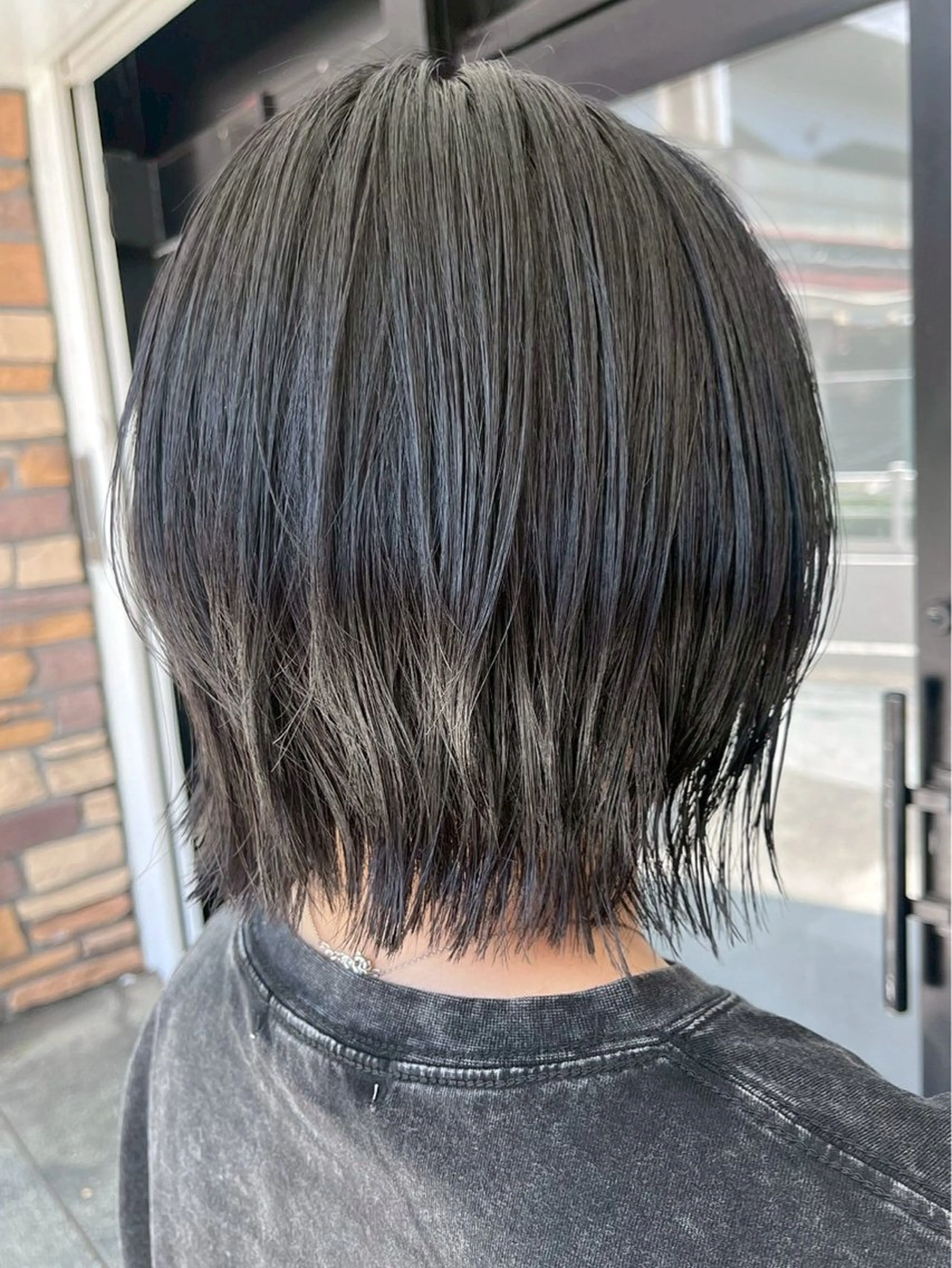 ミディアム カット ハイトーン/韓国風/ 艶髪/吉祥寺のヘアスタイル