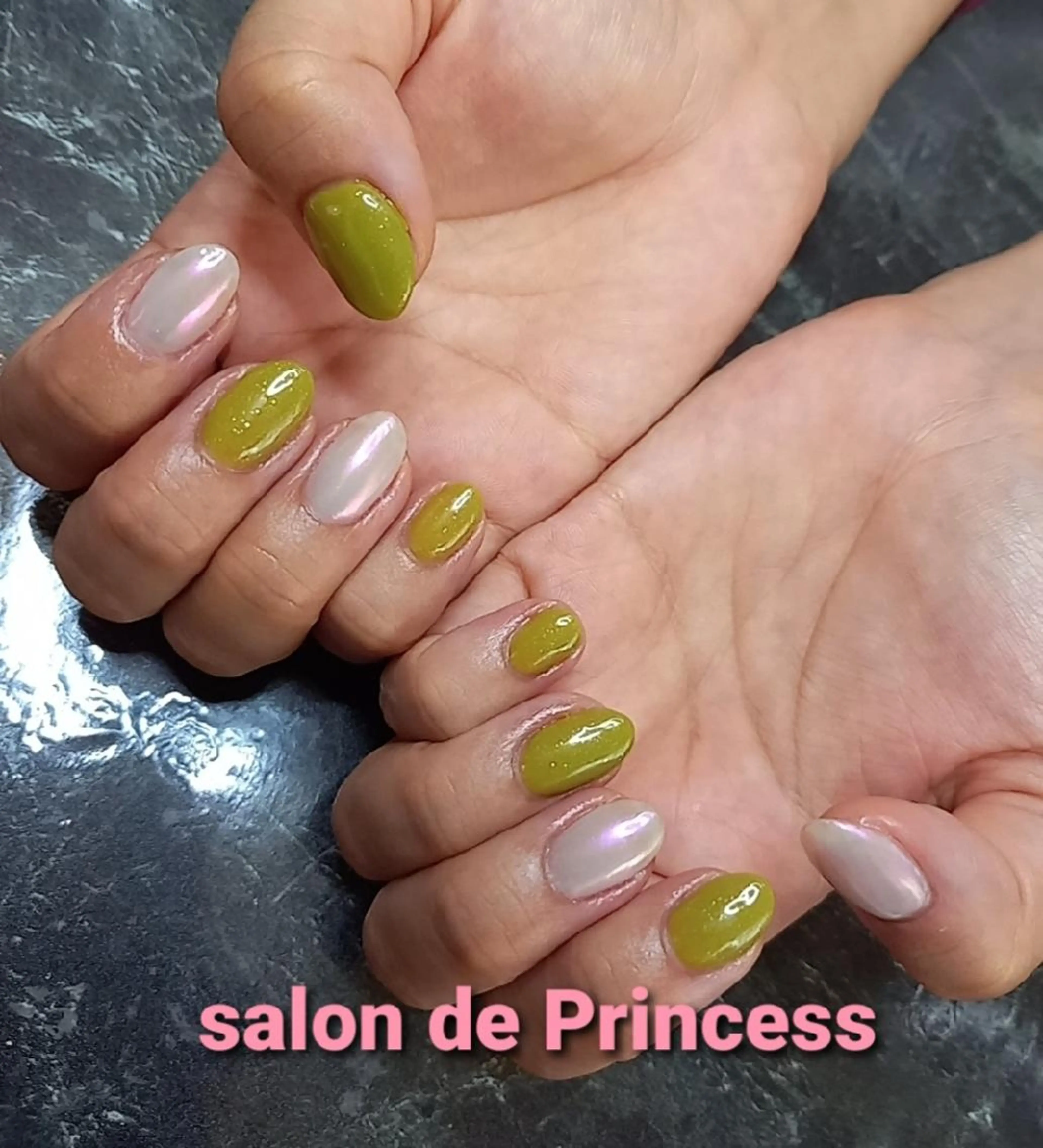 ネイル オーロラネイル salon de Princess所属・salon de  Princessのネイルデザイン