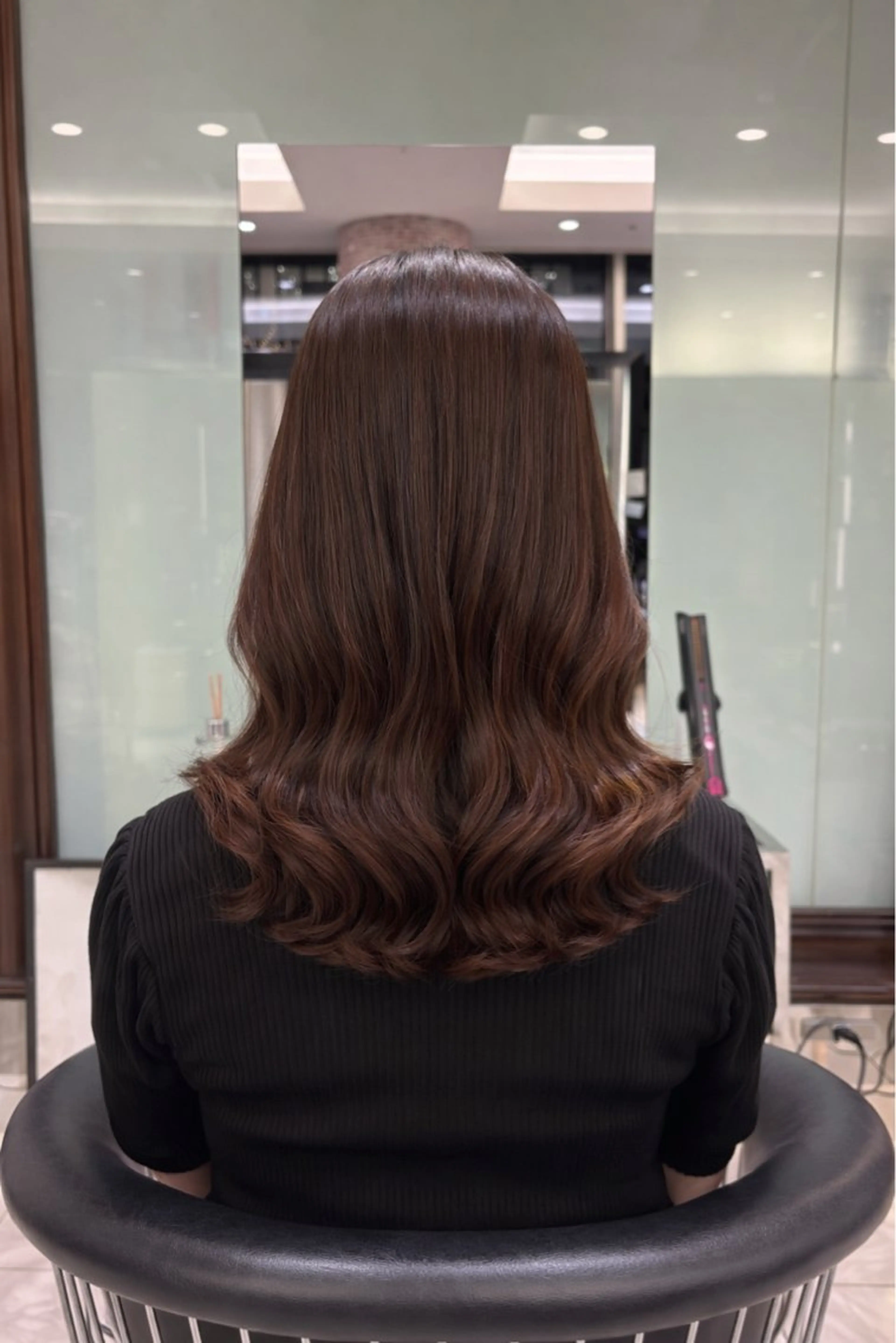 セミロング パーマ カット パーマ 🦩コテ巻きパーマ コンシェルジュなおのヘアスタイル