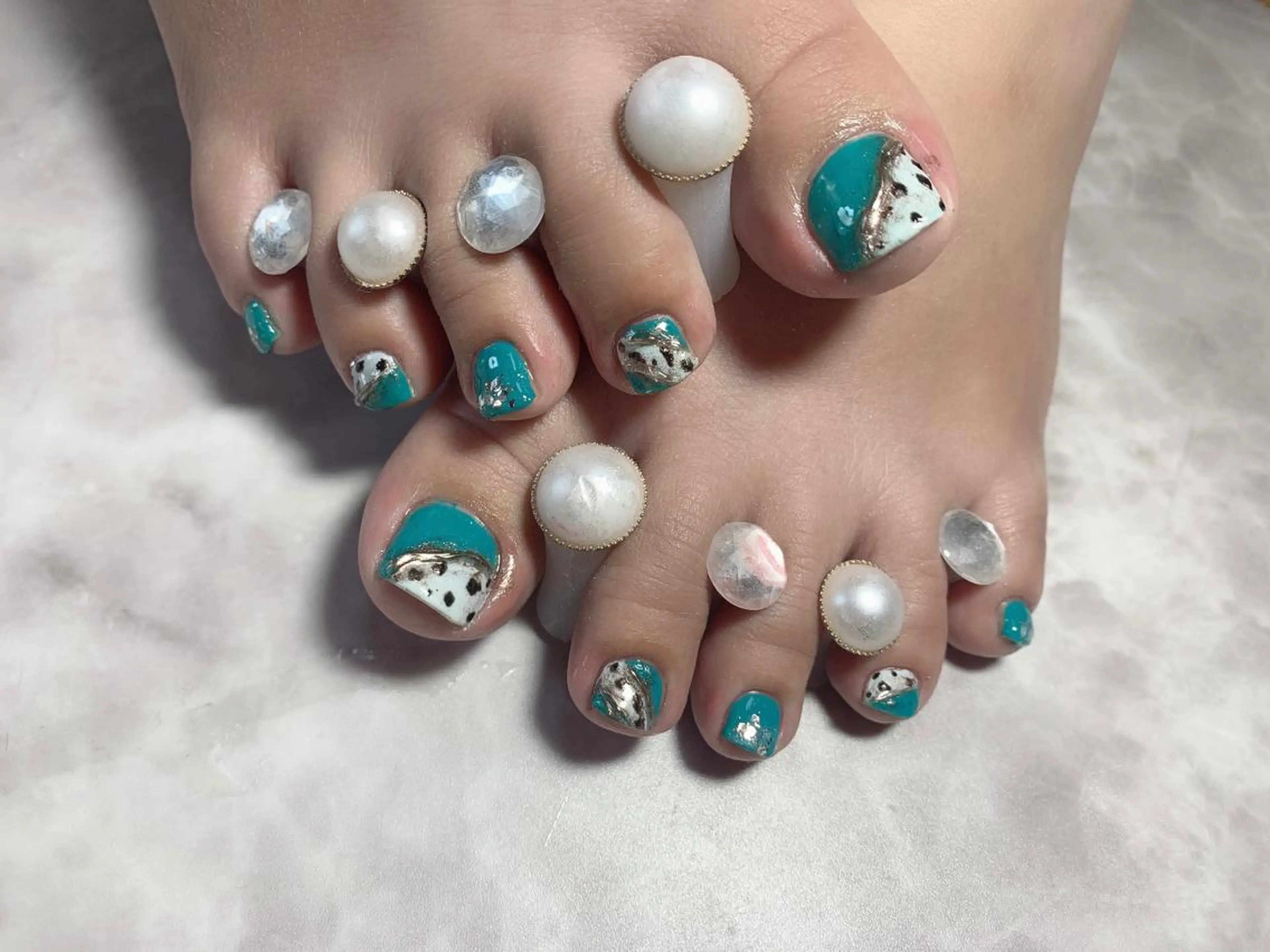 ネイル フットネイル ジェルネイル フットネイル Ruana Nailのネイルデザイン