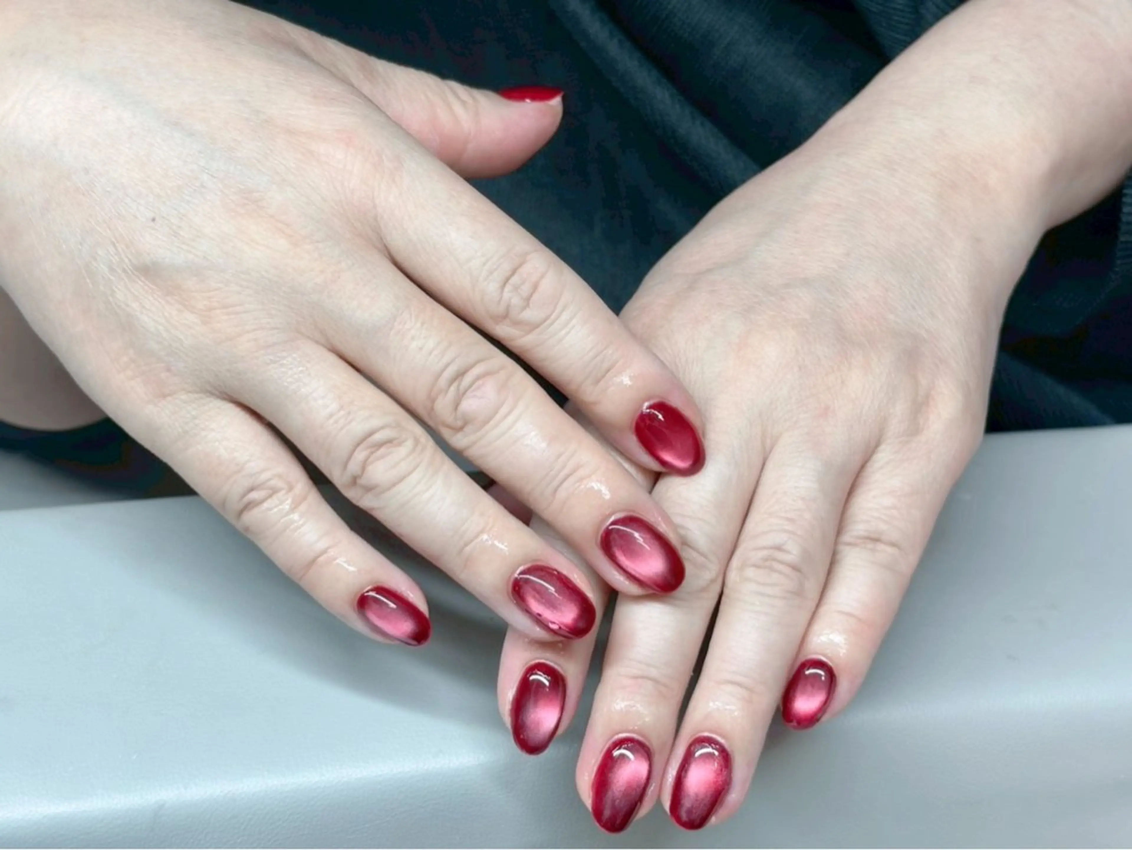 セミロング ハンドネイル ビン アンのネイルデザイン