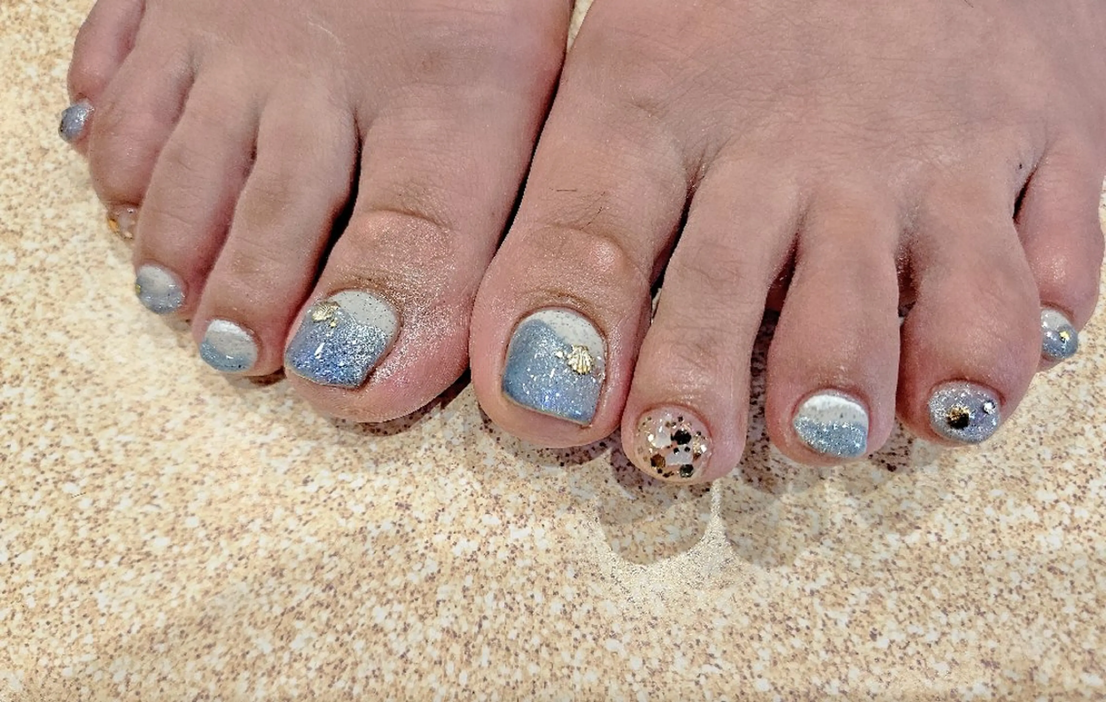 ネイル フットネイル 関口 友菜のヘアスタイル