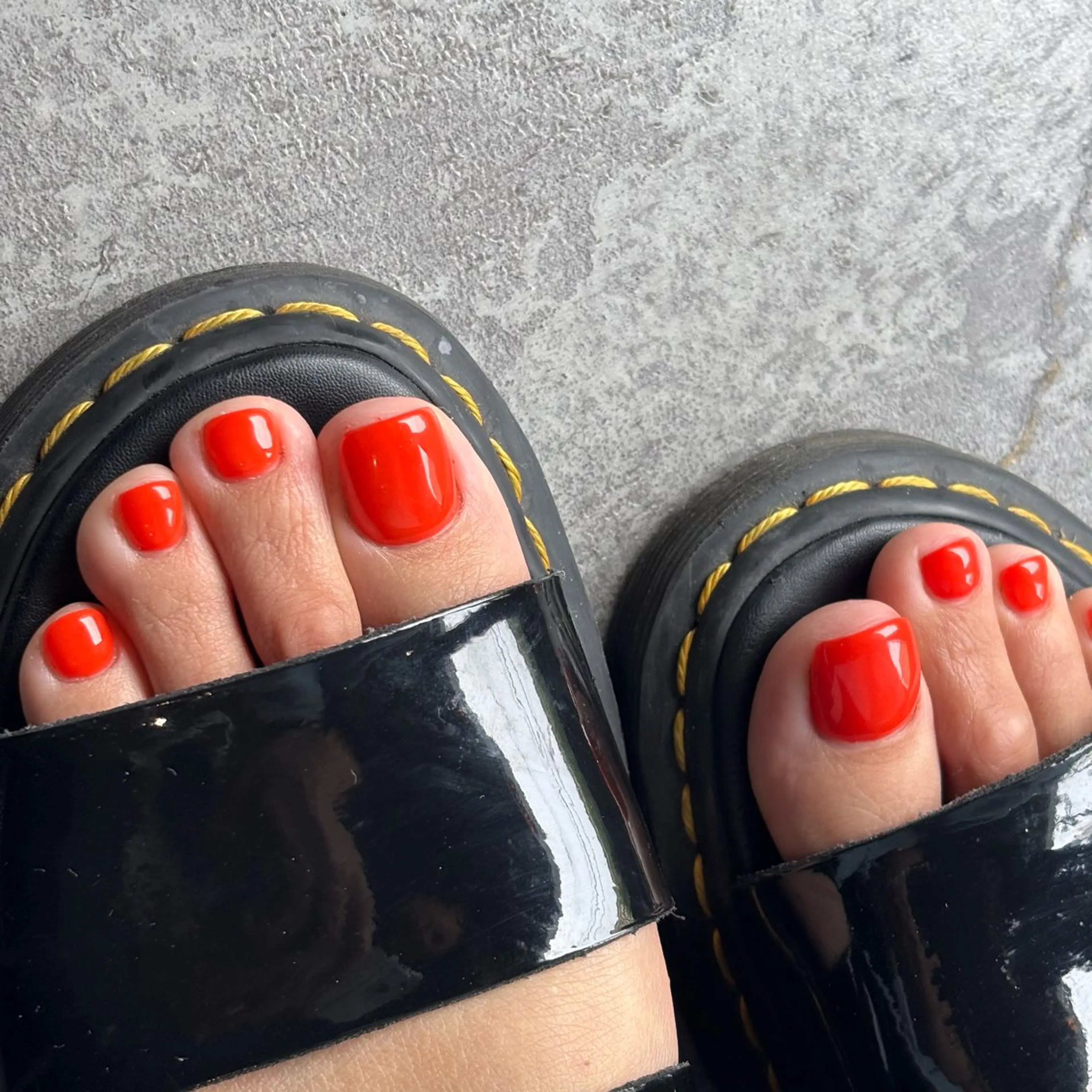 ネイル フットネイル ワンカラーネイル nail salon SOL所属・nail salon SOL(ソル)のネイルデザイン