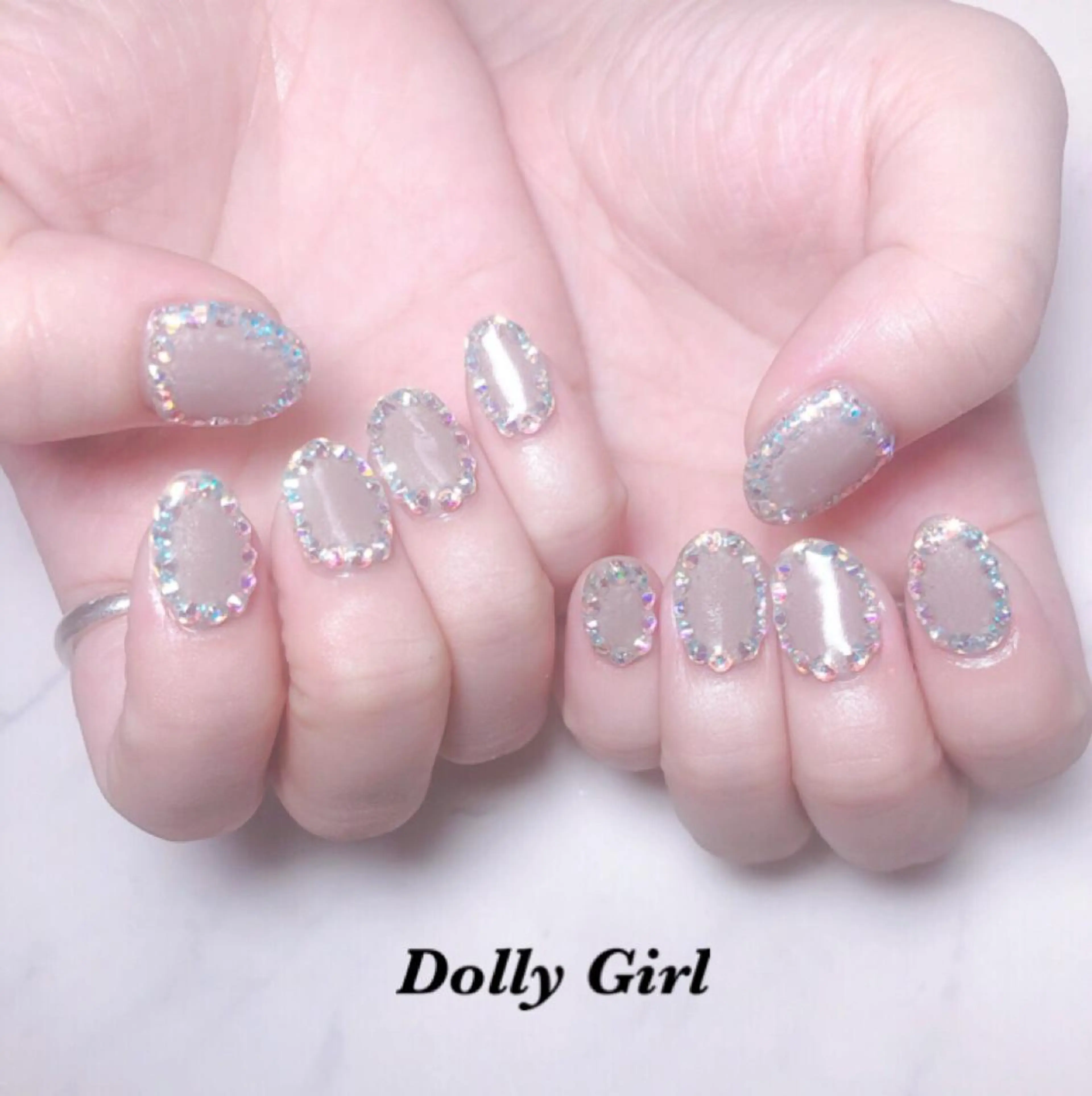 ネイル 個室ネイルサロンDolly  Girl〜ドーリーガール〜所属・DollyGirl KYOKOのネイルデザイン