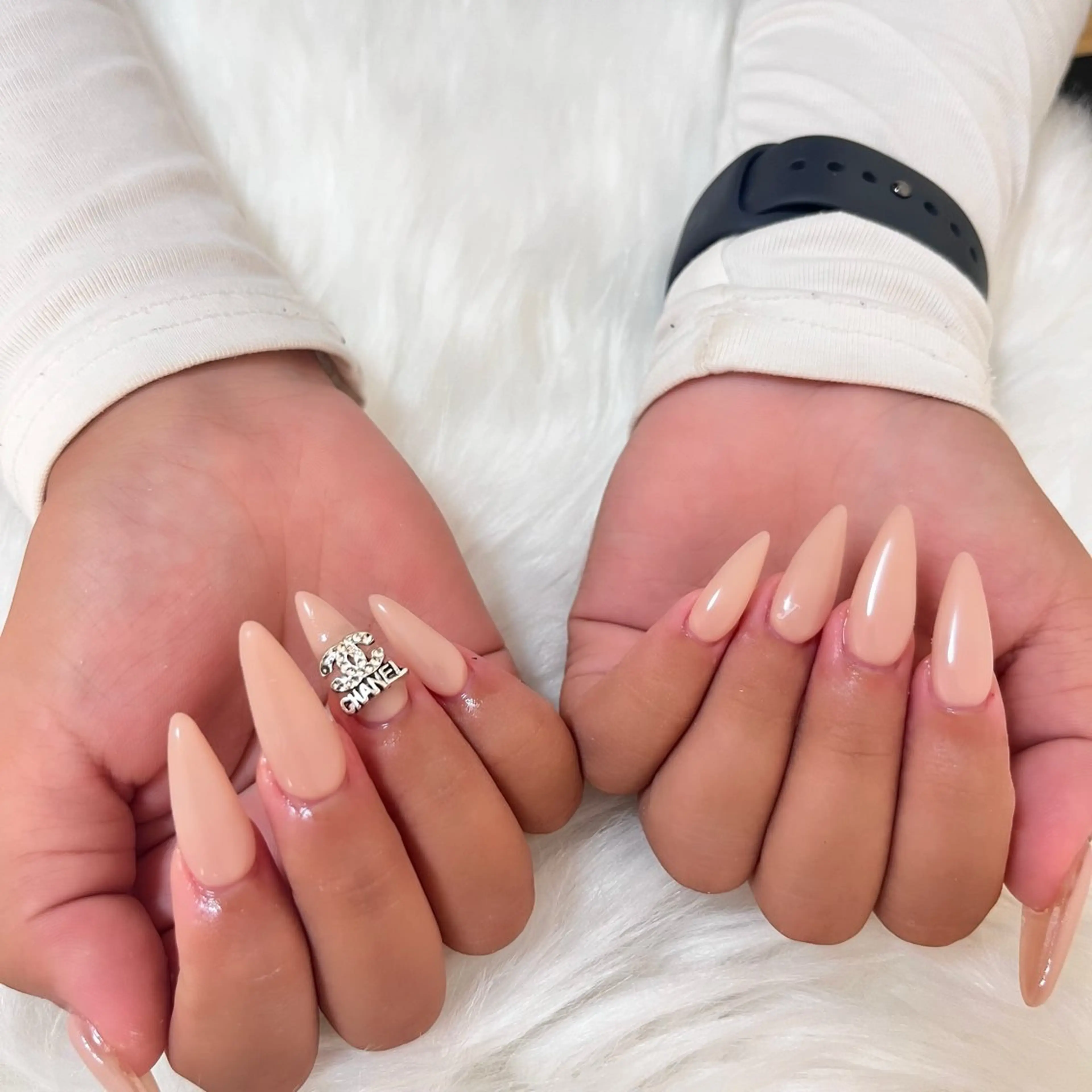 ネイル 長さ出し 持ち込み ワンカラーネイル ハンドネイル moca.nail mocaのネイルデザイン