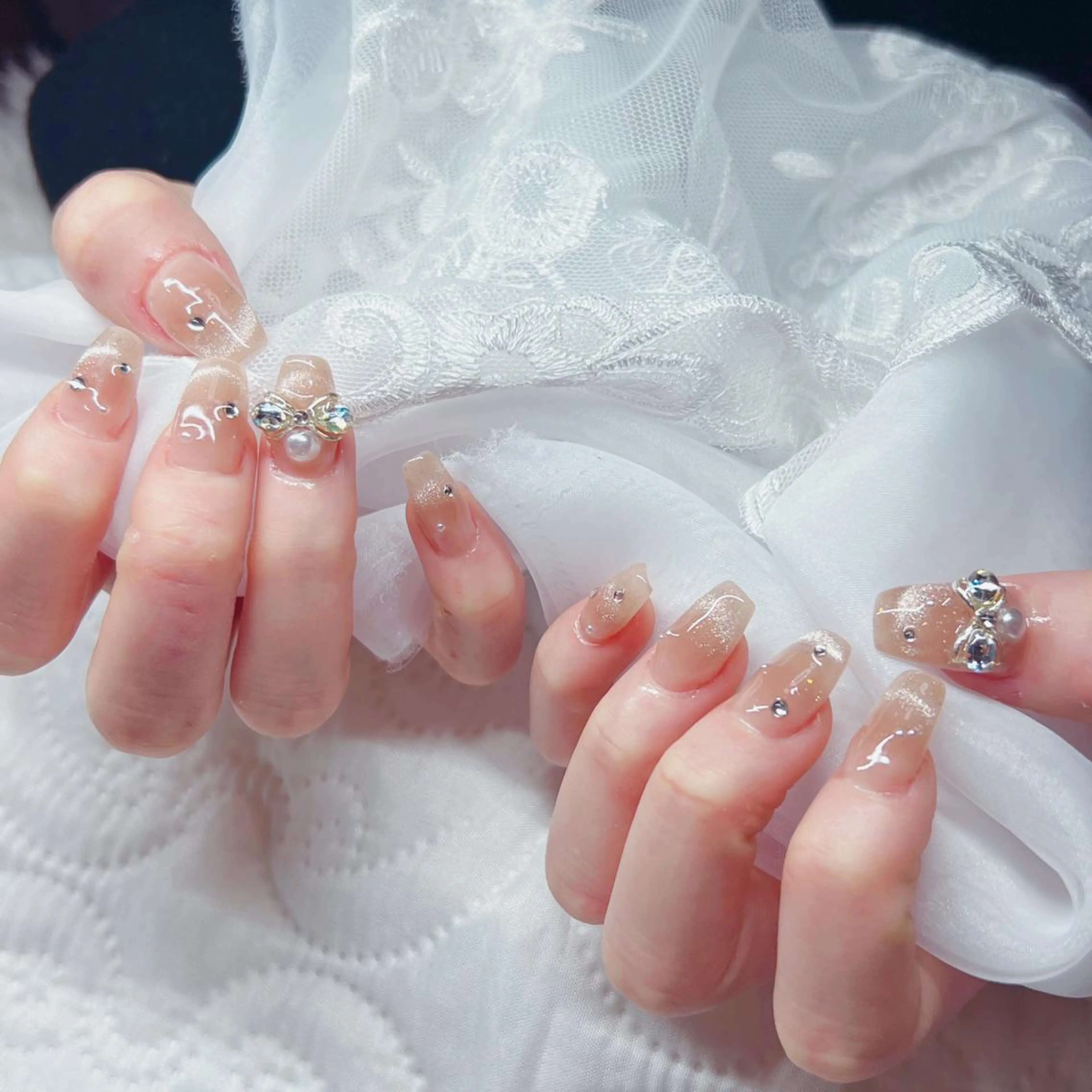 ロング ハンドネイル ハンドケア 💜MIYA nail川崎店のネイルデザイン