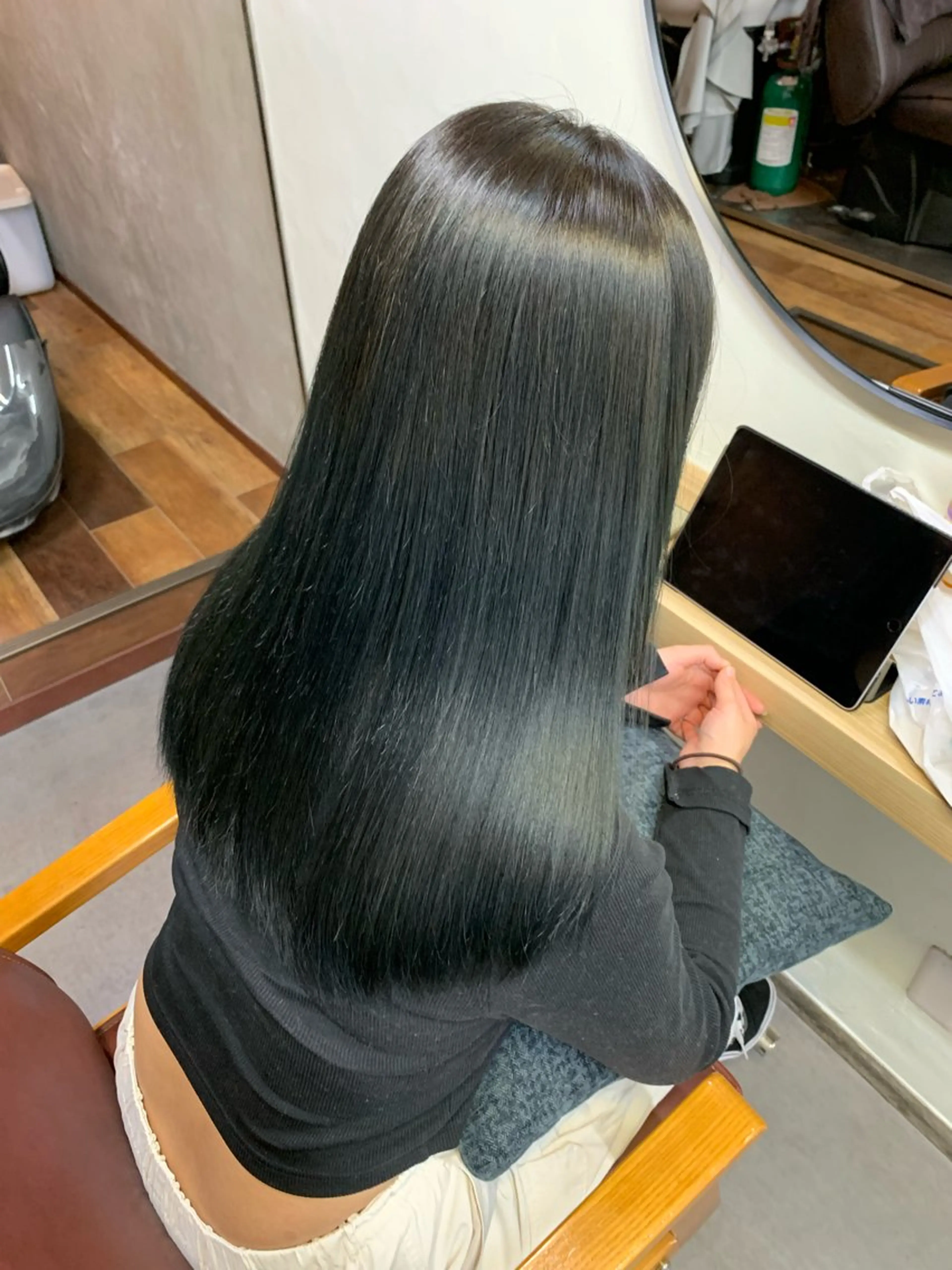 ミディアム 照井 耀のヘアスタイル