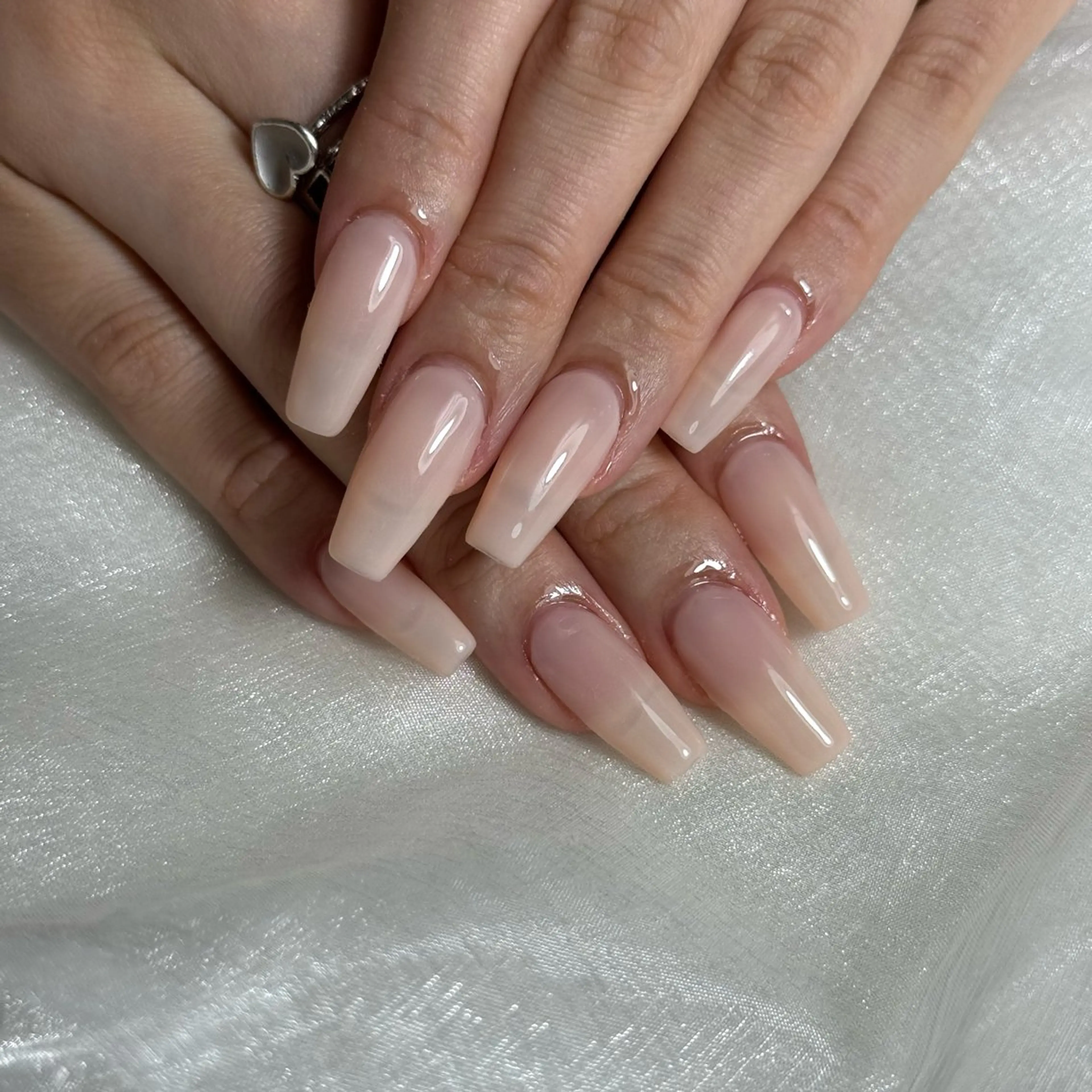 ネイル ハンドネイル salon Hush Hushのネイルデザイン