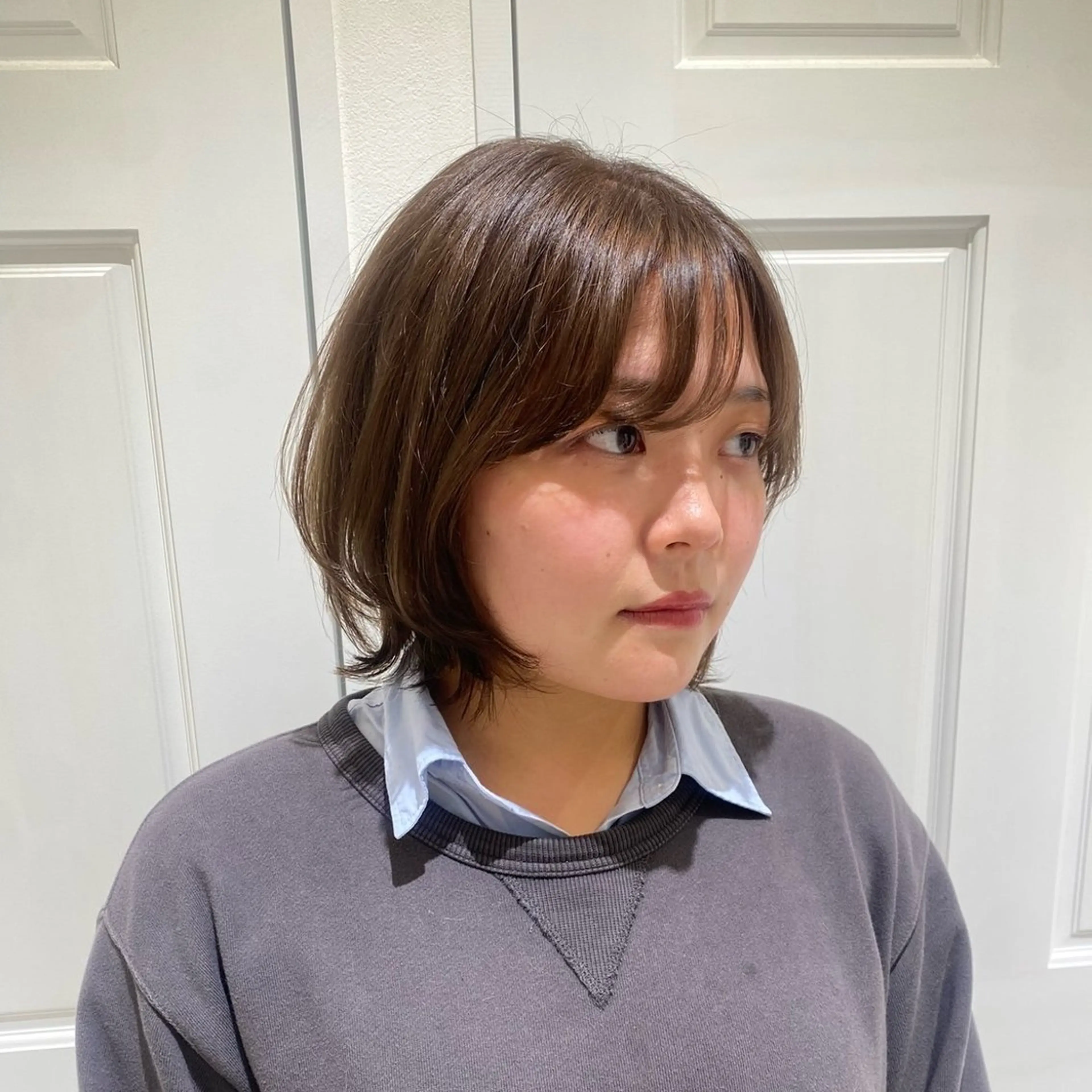 ショート ボブレイヤー ボブ レイヤーカット ちさと/メンズ ショート/縮毛矯正のヘアスタイル