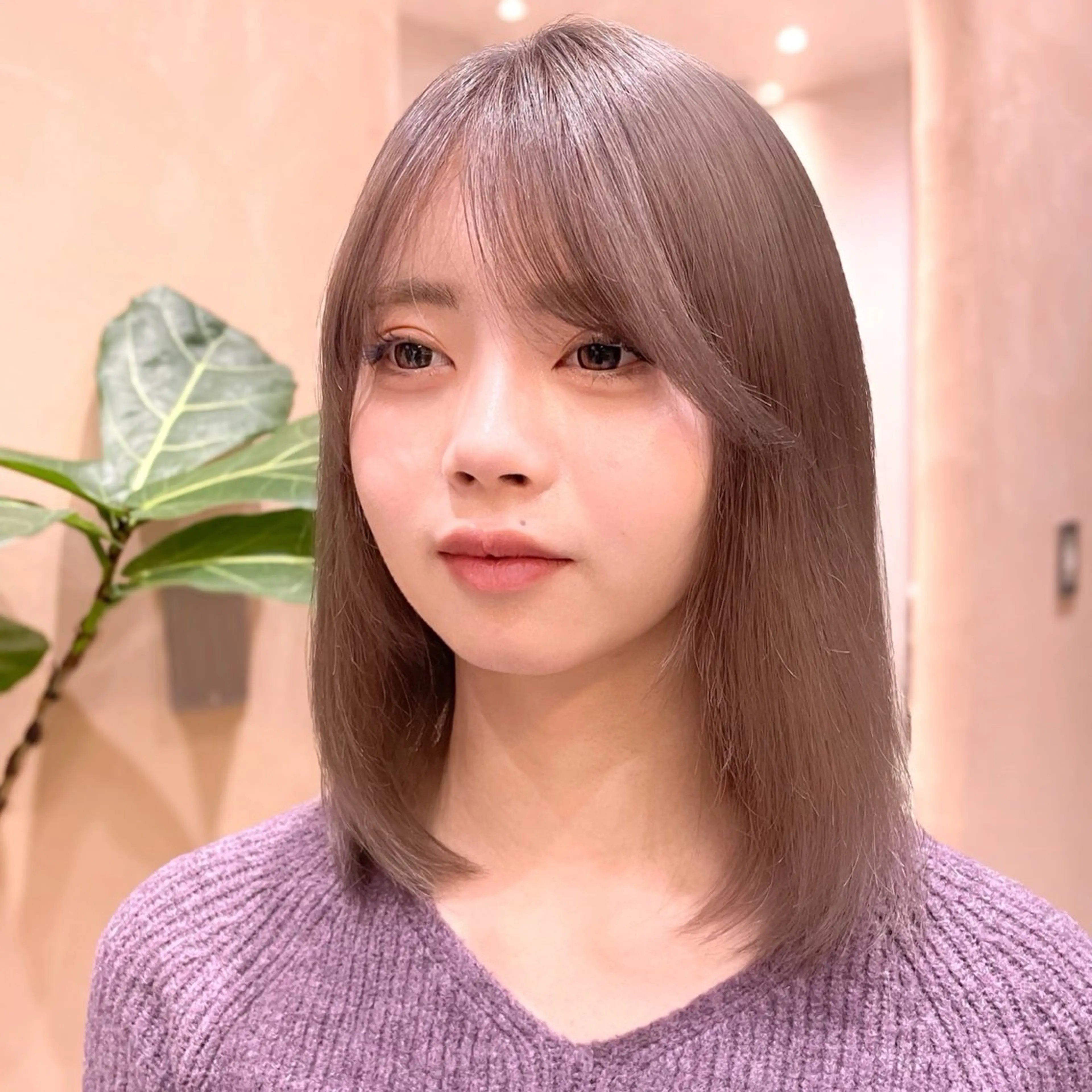 ミディアム カラー レイヤー/ブリーチ /暖色/ゆきなのヘアスタイル