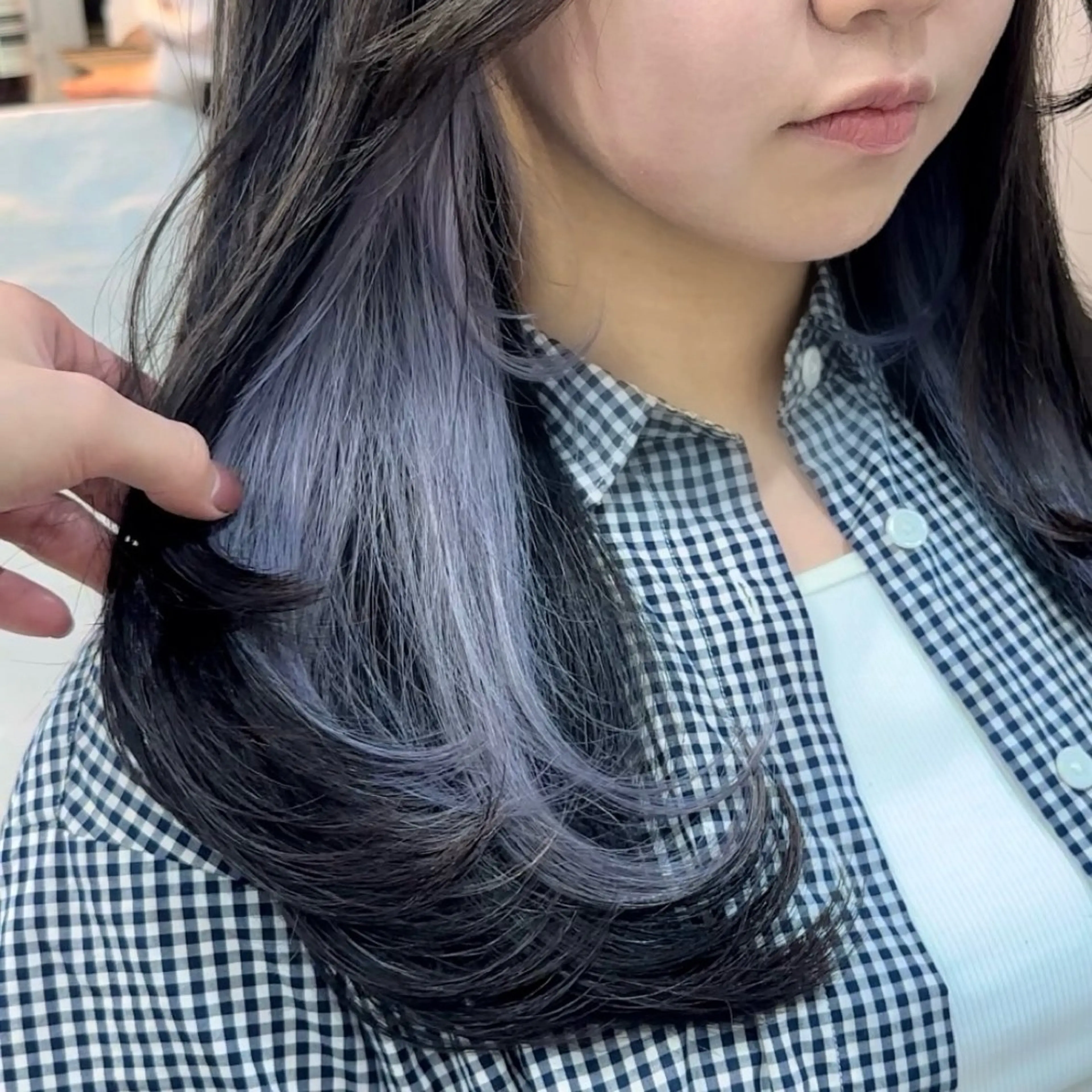 ロング カラー ブリーチ ケアブリーチ デザインカラー インナーカラー シルバー カット ヘアカラー トリートメント インナーカラー/レイ ヤーカット♡/マキシのヘアスタイル